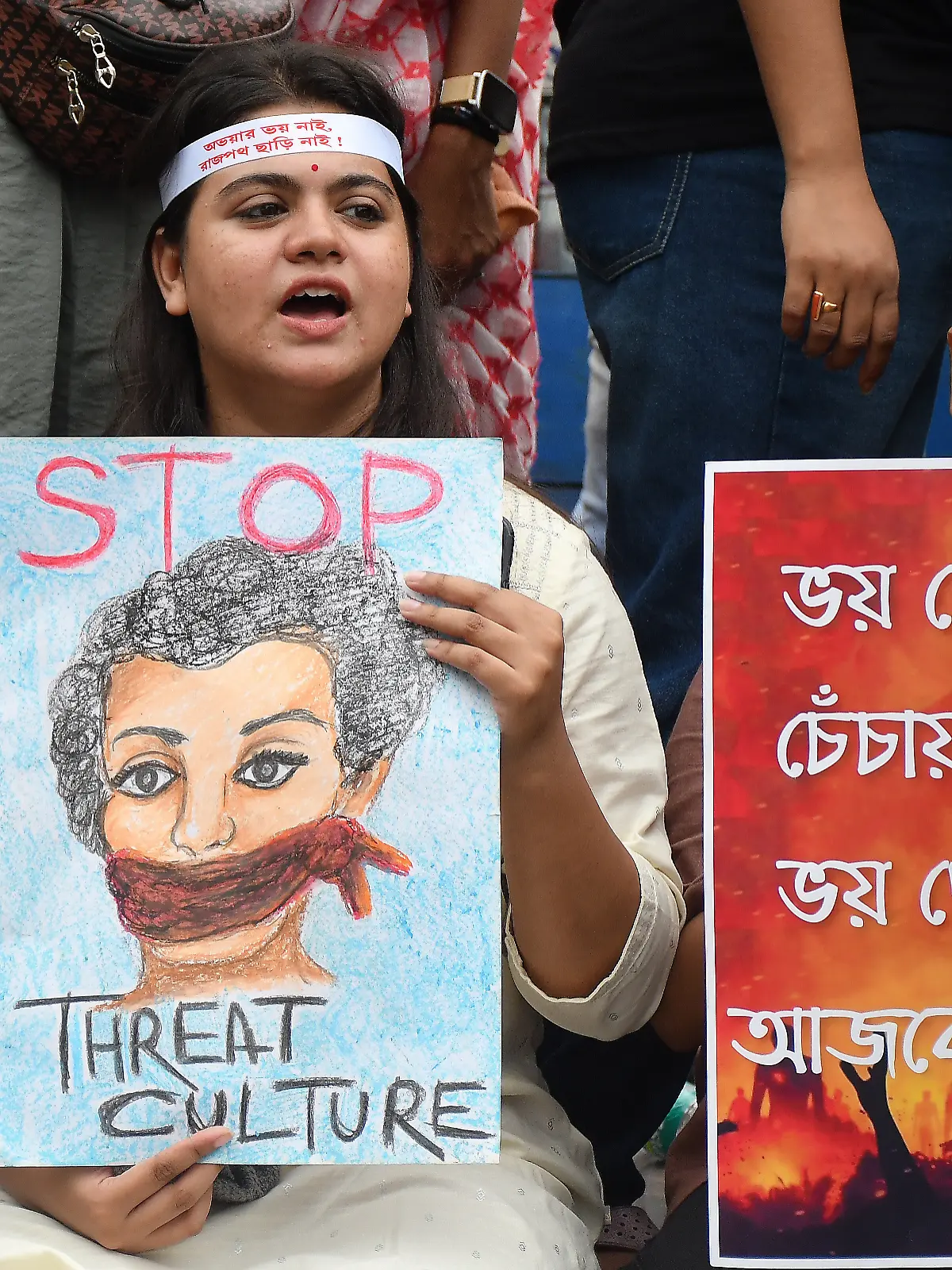 Bild zu: "Vergewaltigung in der Ehe verbieten? Indische Regierung findet das zu hart"
