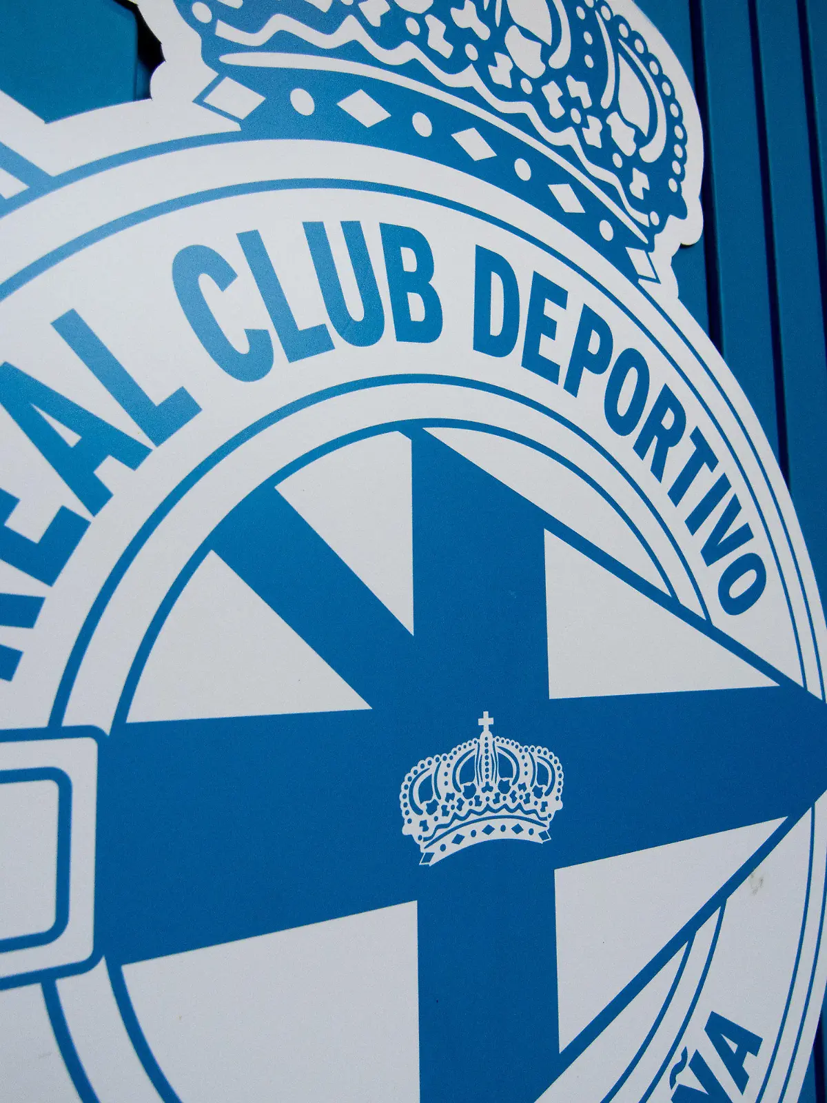 La Coruña, SPAIN: The RC Deportivo de la Coruña shield during Matchday 5 of Group ID of Second Division B between RC Deportivo de la Coruña and UP de Langreo at the Riazor Stadium in La Coruña, Spain on May 02 of 2021. (Photo by Alberto Brevers / Pacific Press)