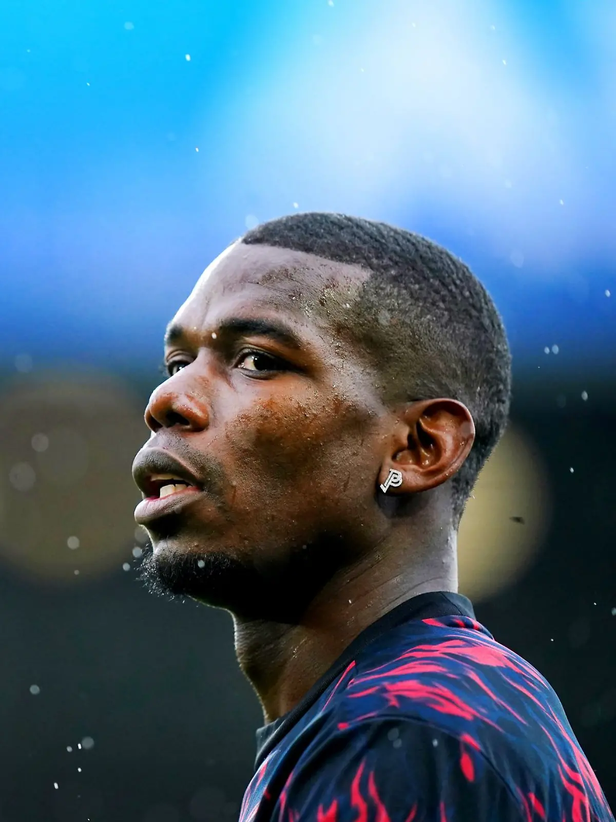 Bild zu: "Tränen-Auftritt nach Doping-Pause! Pogba heult bei Vertragsunterschrift"
