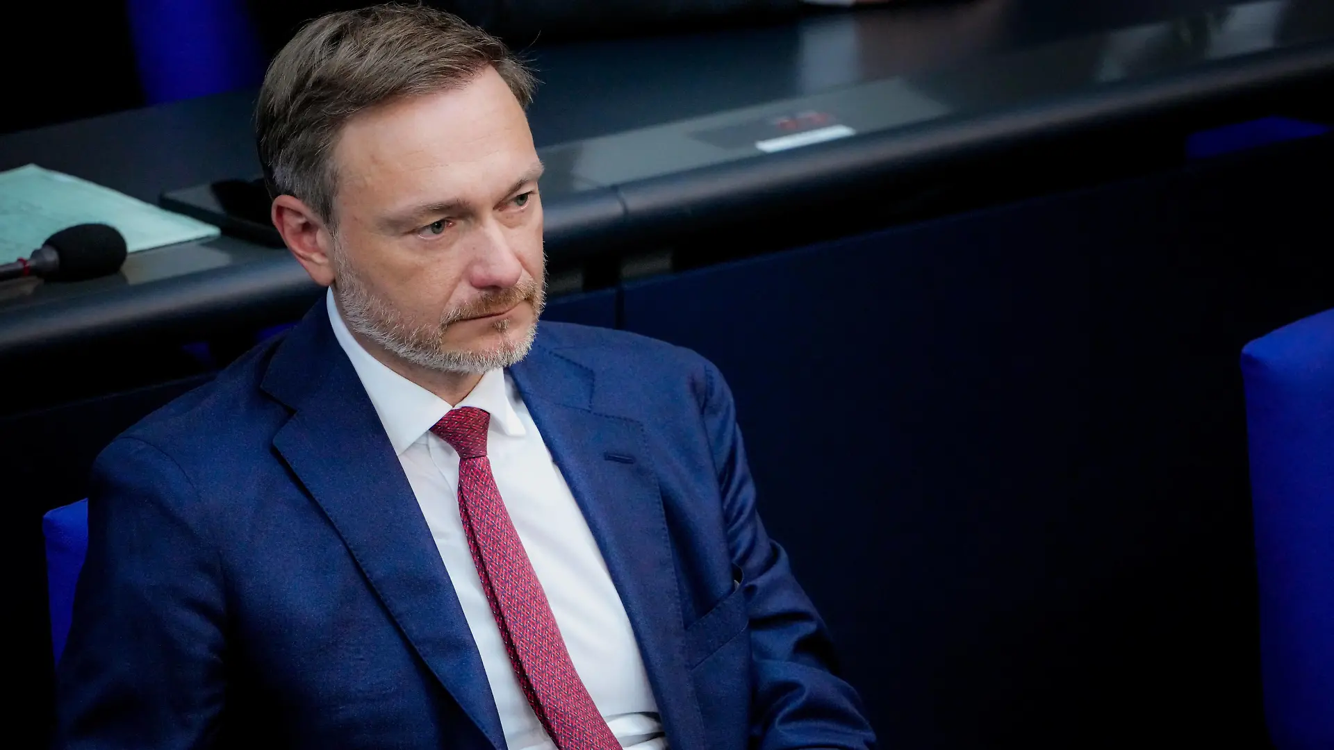 Deutscher Bundestag, 112. Plenarsitzung Finanzminister Christian Lindner FDP im Portrait auf der Regierungsbank bei der 112. Sitzung des Deutschen Bundestag in Berlin, 22.06.2023 Berlin Berlin Deutschland *** German Bundestag, 112 plenary session Finance Minister Christian Lindner FDP in portrait on the government bench at the 112 session of the German Bundestag in Berlin, 22 06 2023 Berlin Berlin Germany