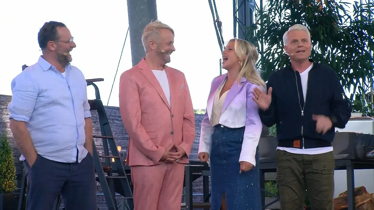 Drei Blondinen für steffen Satffelfinale!