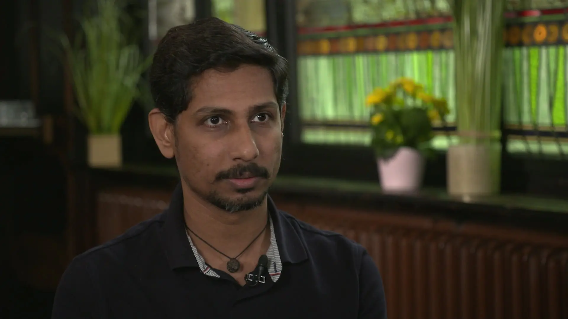 Darshan Pandya (38) spricht über den tragischen Tod seines Sohnes im Schwimmunterricht.