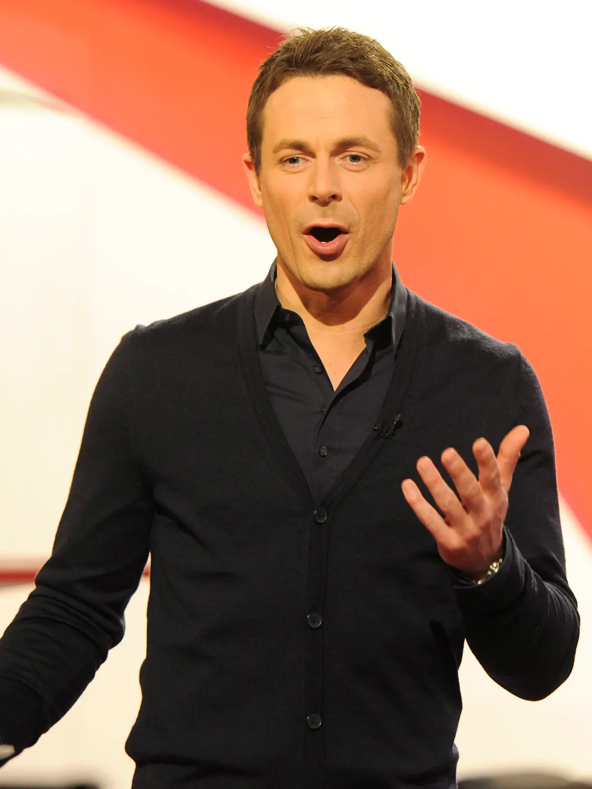 Alexander Bommes Fernsehmoderator beim NDR-”Sportclub” im Studio