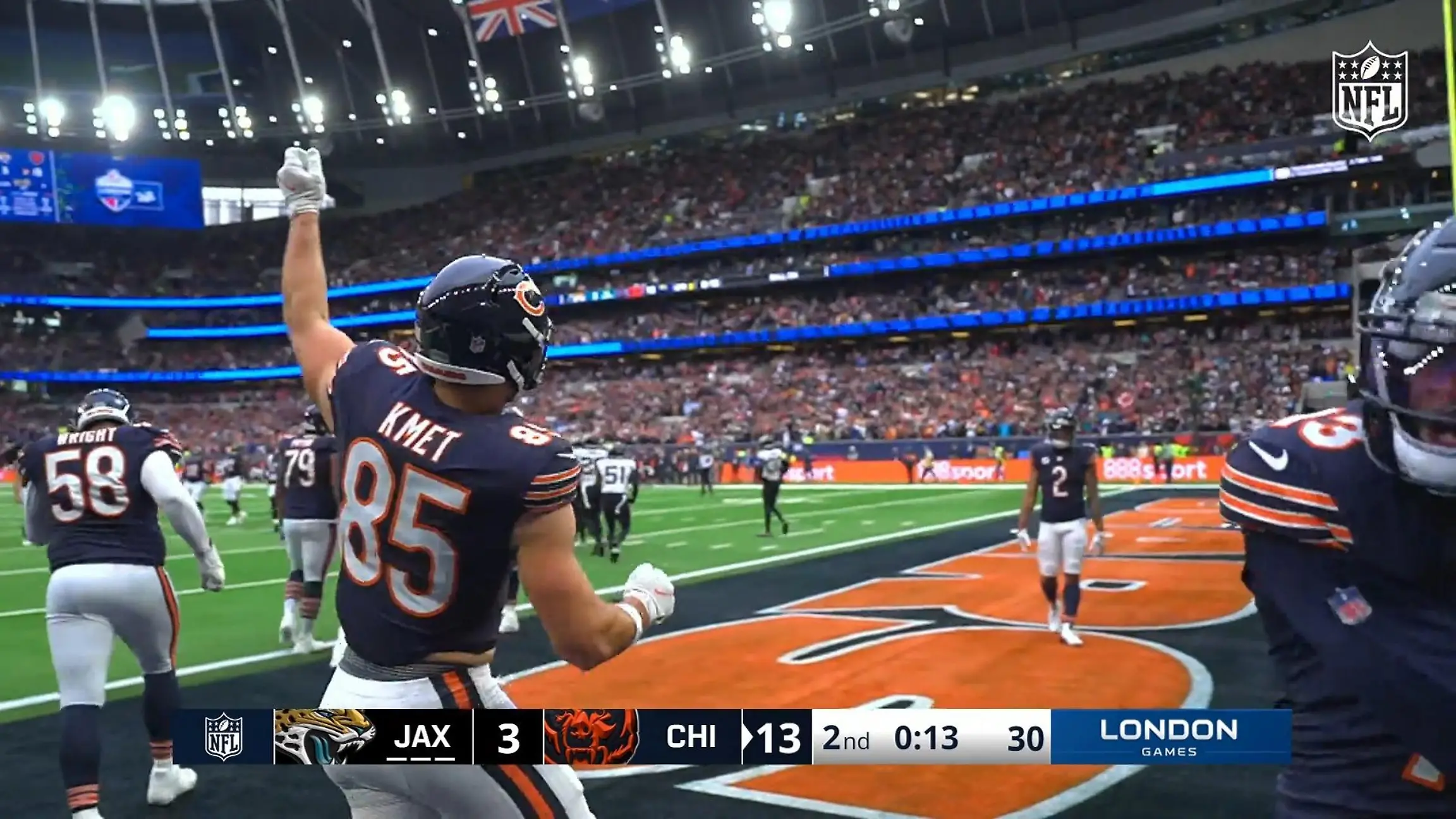 Kmet mit seinem zweiten Touchdown für die Bears Und es klingelt schon wieder!