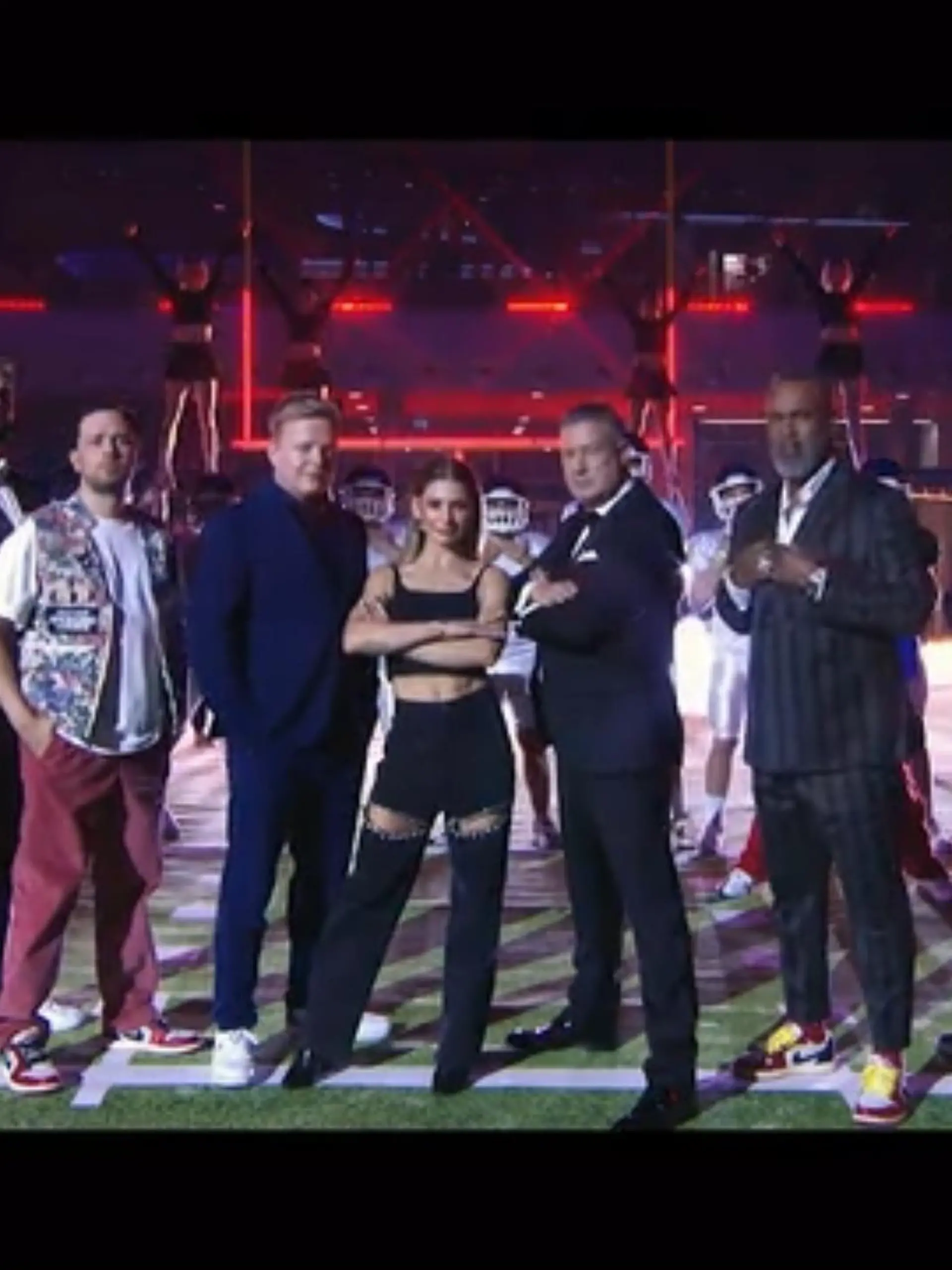 Bild zu: "Heiße NFL-Party mit Joachim Llambi in Woche 6!"