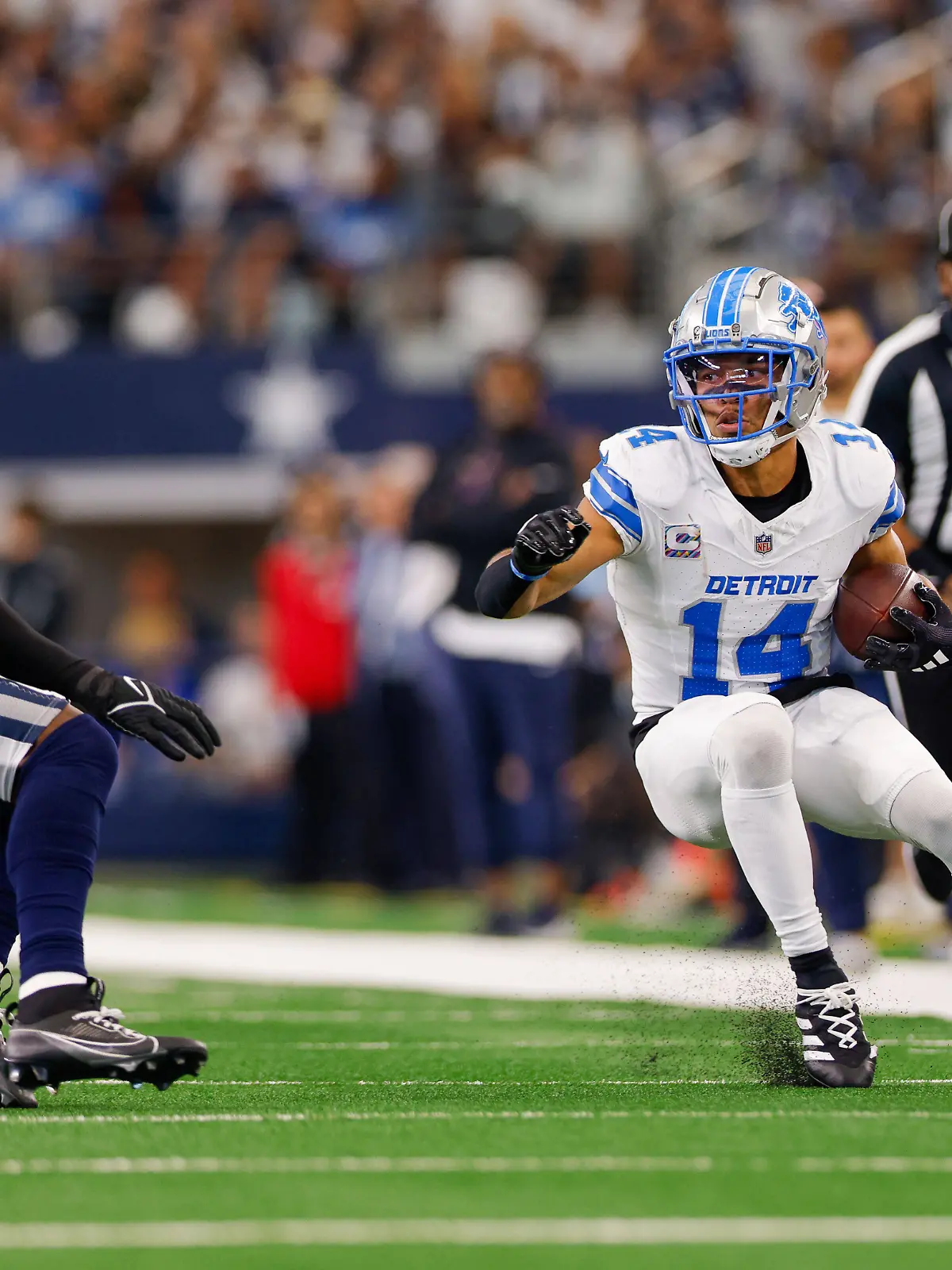 Amon-Ra St. Brown zeigte beim Lions-Sieg in Dallas eine starke Leistung.