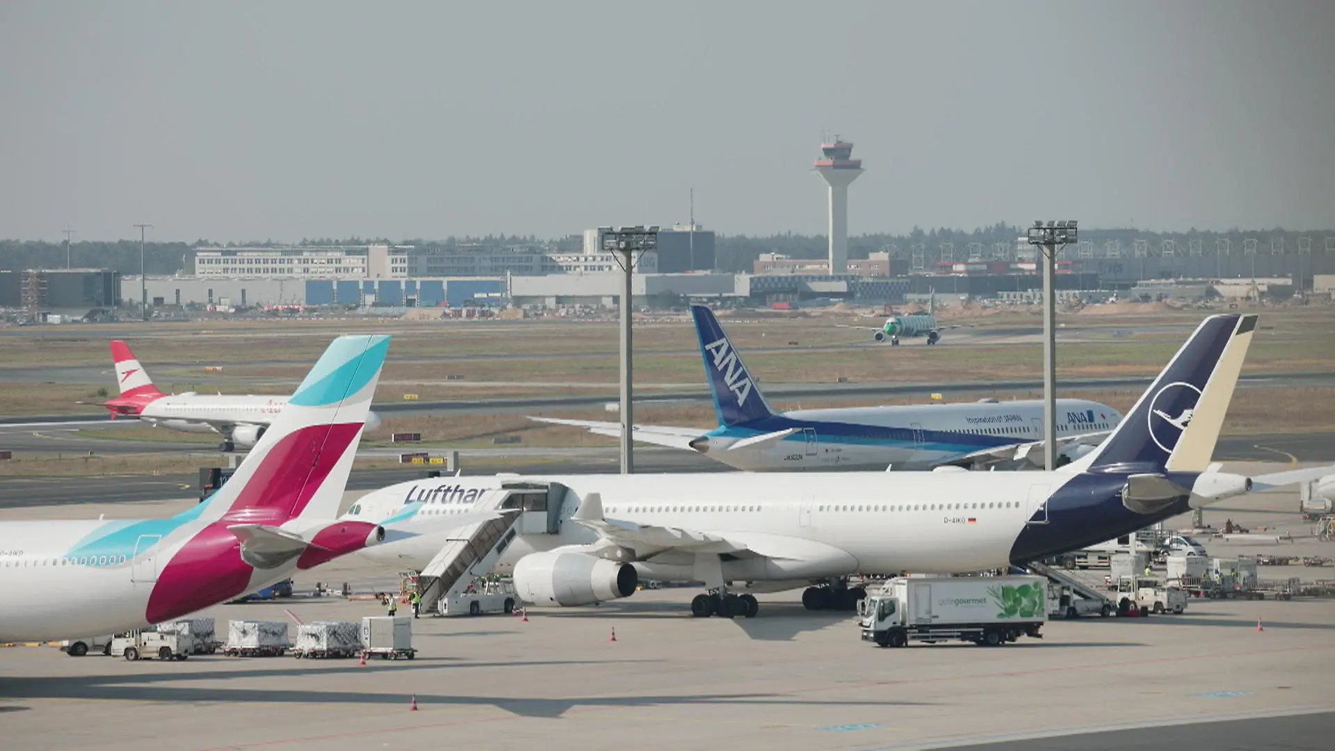 Fluglinien verringern Angebot – was bedeutet das? Weniger Flüge ab Deutschland