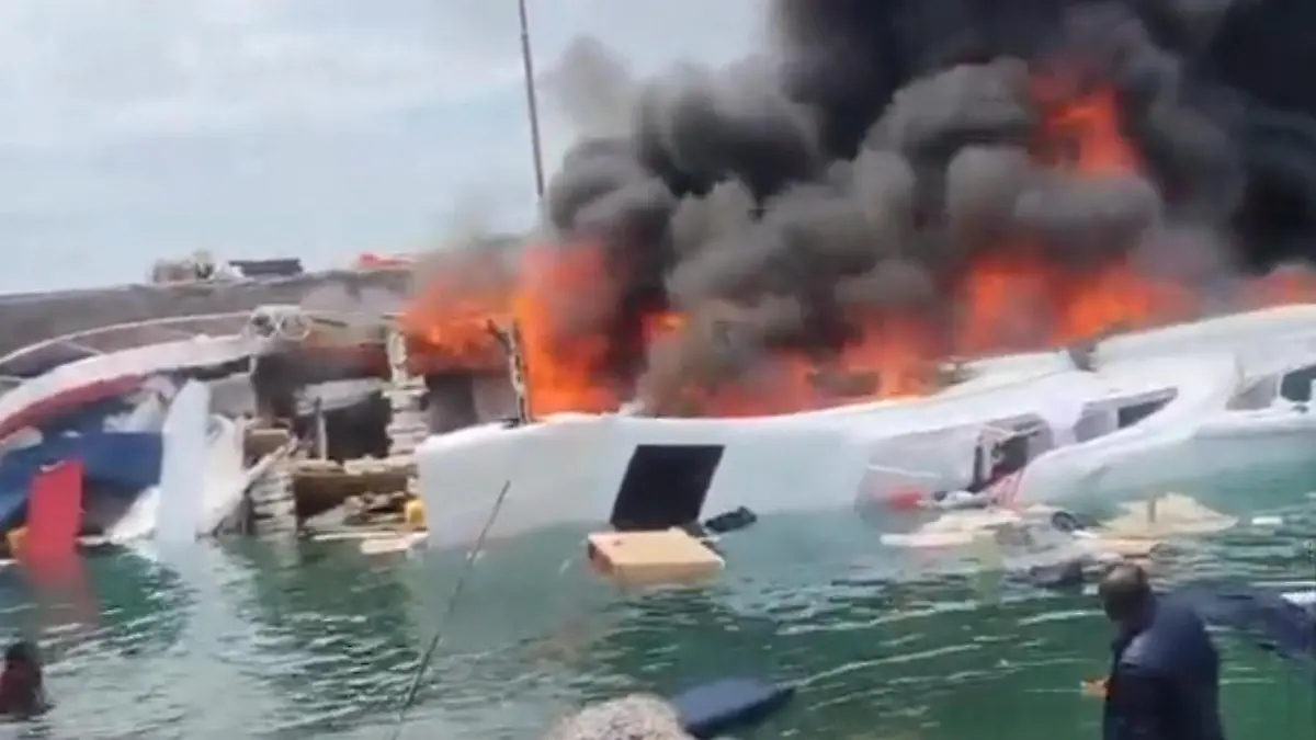 Unglück beim Tanken! Speedboot geht in Flammen auf Sechs Menschen kommen ums Leben