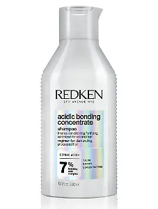Acidic Bonding Concentrate 
Shampoo von Redken