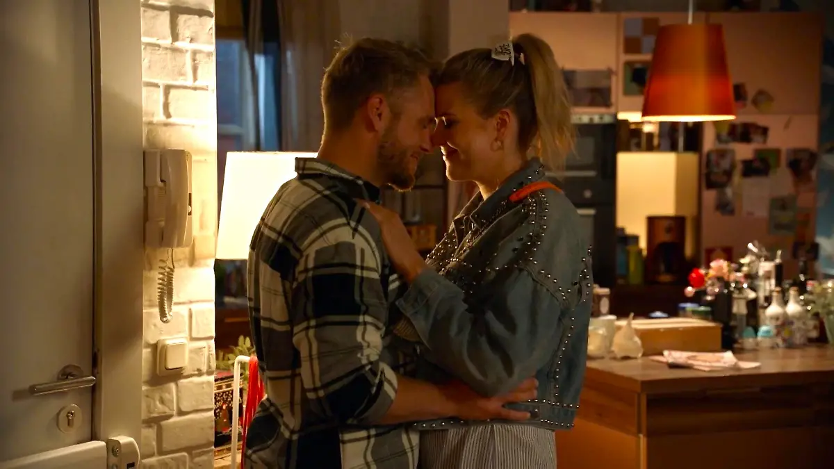 GZSZ heute im TV: Neue Liebe bei GZSZ! Alicia und Paul finden zueinander -  das sagen die Schauspieler