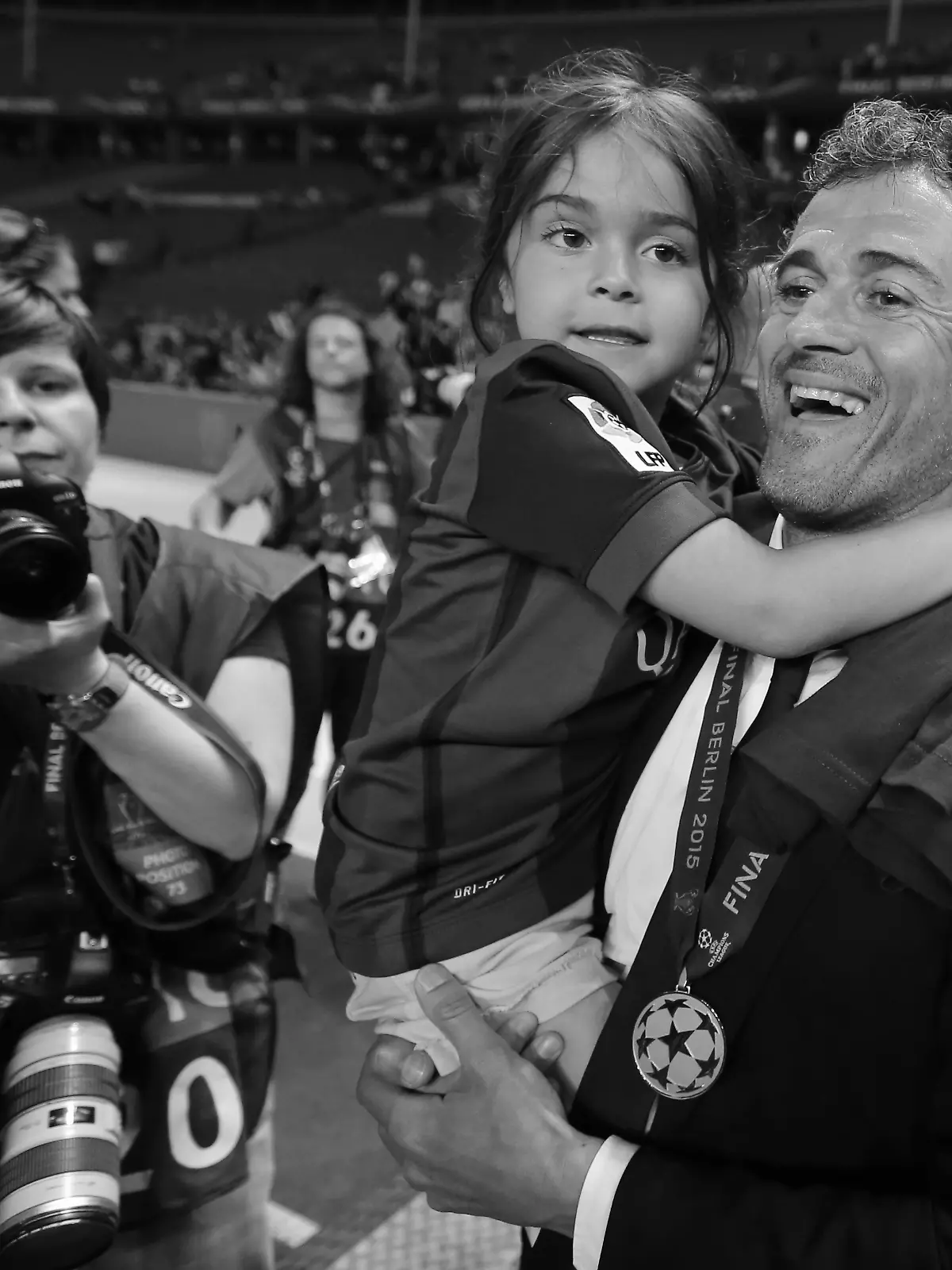 Luis Enrique mit seiner Tochter Xana beim Champions-League-Sieg in Berlin 2015.