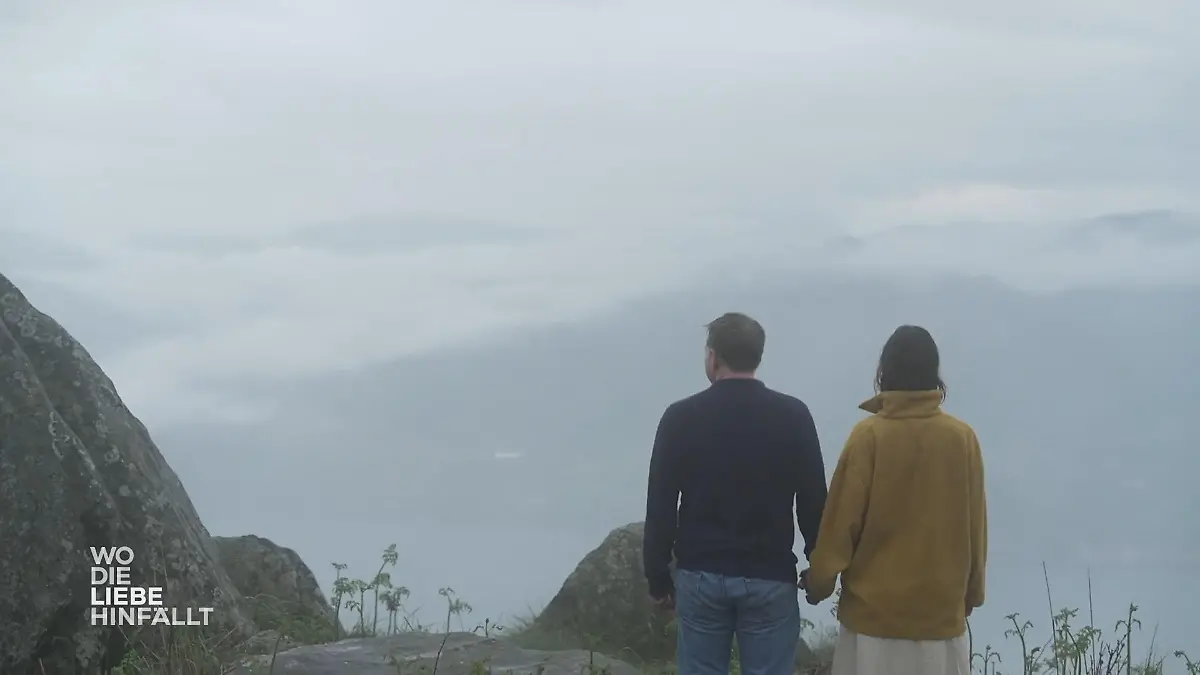 Sofie und Nikolai wagen den Schritt in den Regen Gemeinsame Hypnose