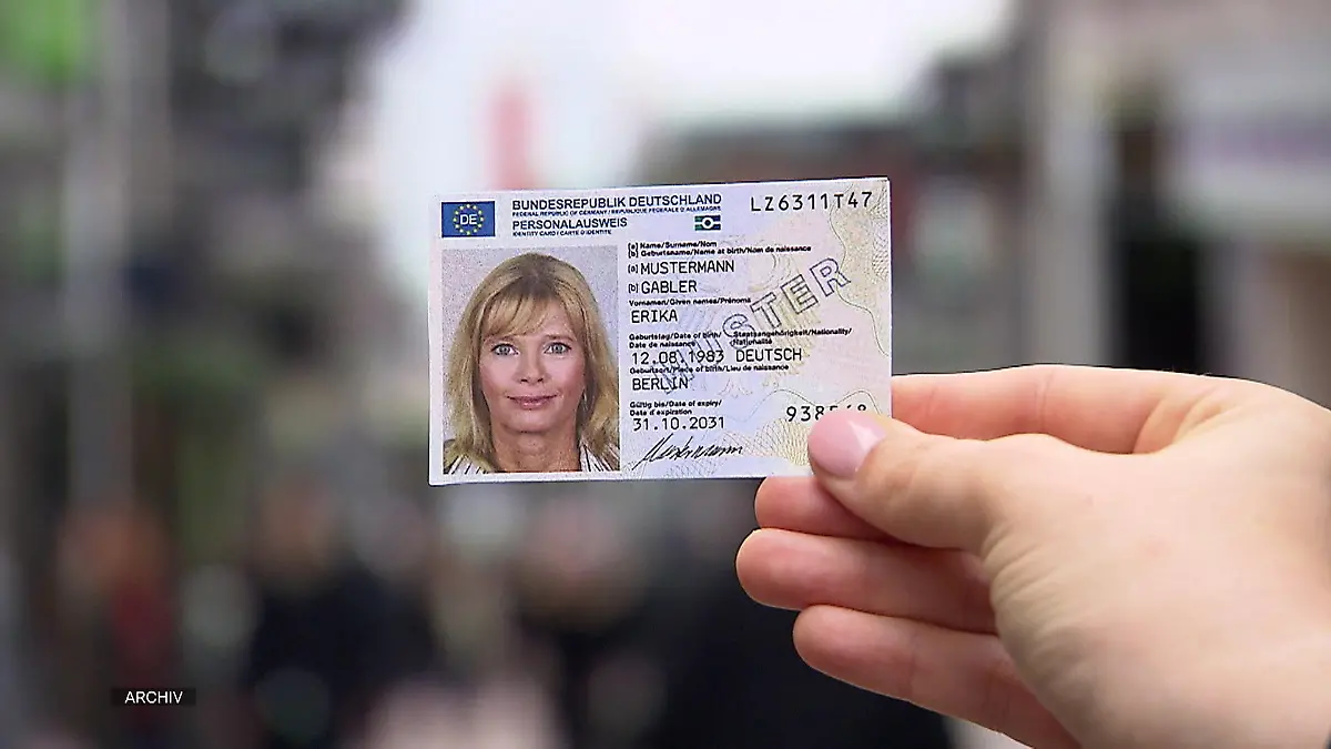 Wie Bekommt Man Dünne Arme Identitätsdiebstahl per Mail und Brief: Wie kann man sich vor
