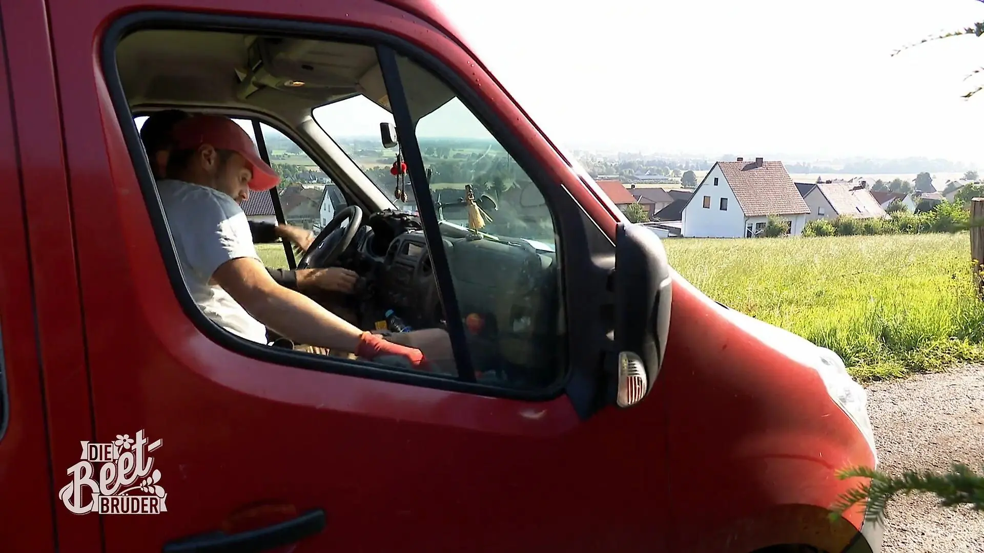 Ali und Gunnar besorgen Material Tag Sechs
