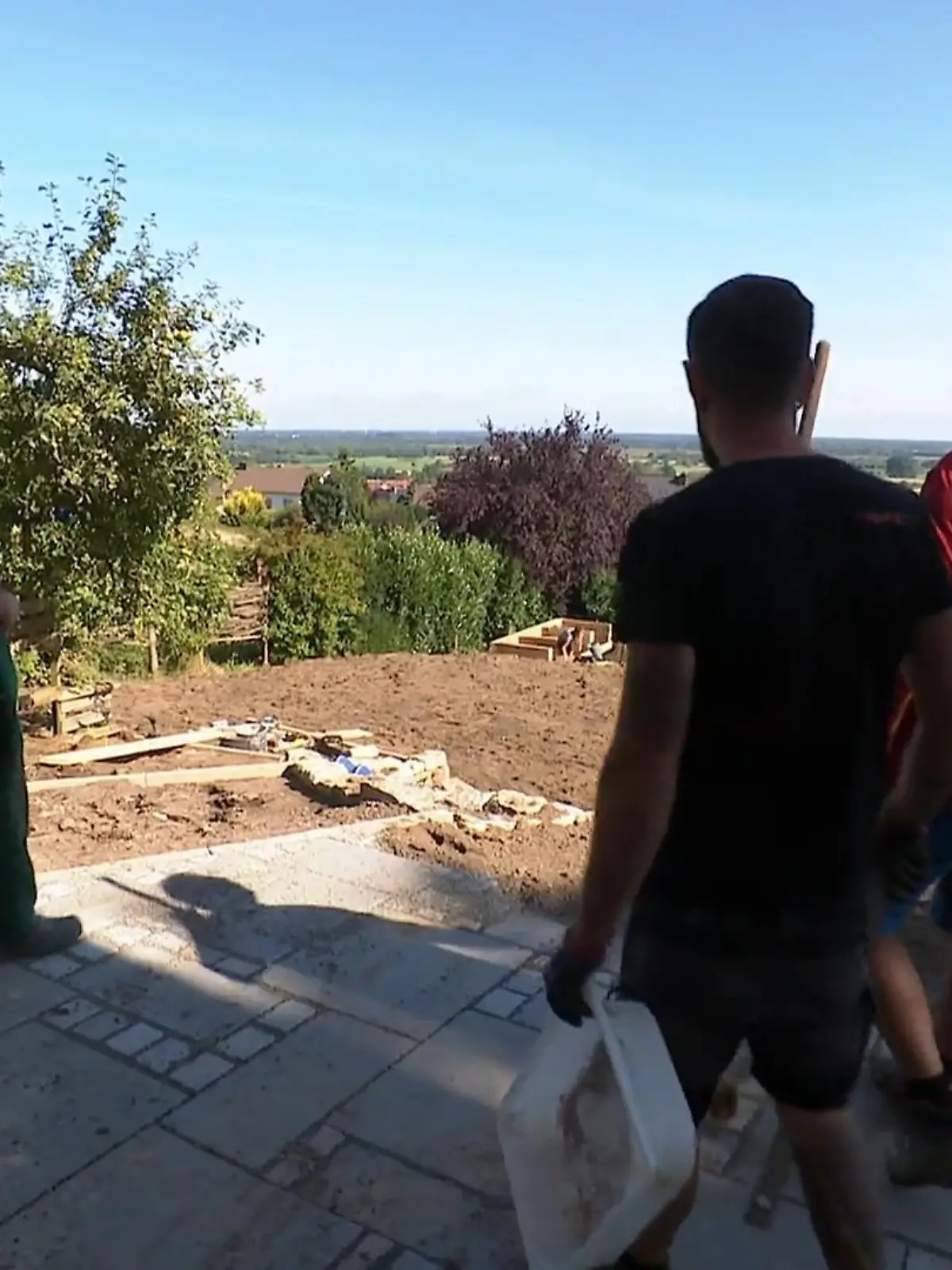 Bild zu: "Heute Abend muss alles stehen!"