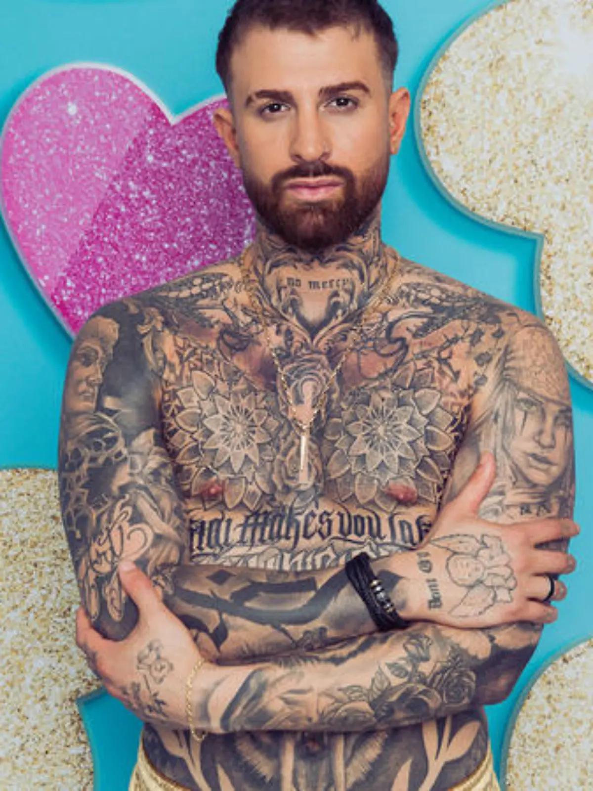 Bild zu: "Glatzen-Gigi lässt grüßen! TV-Gigolo trägt jetzt oben ohne"