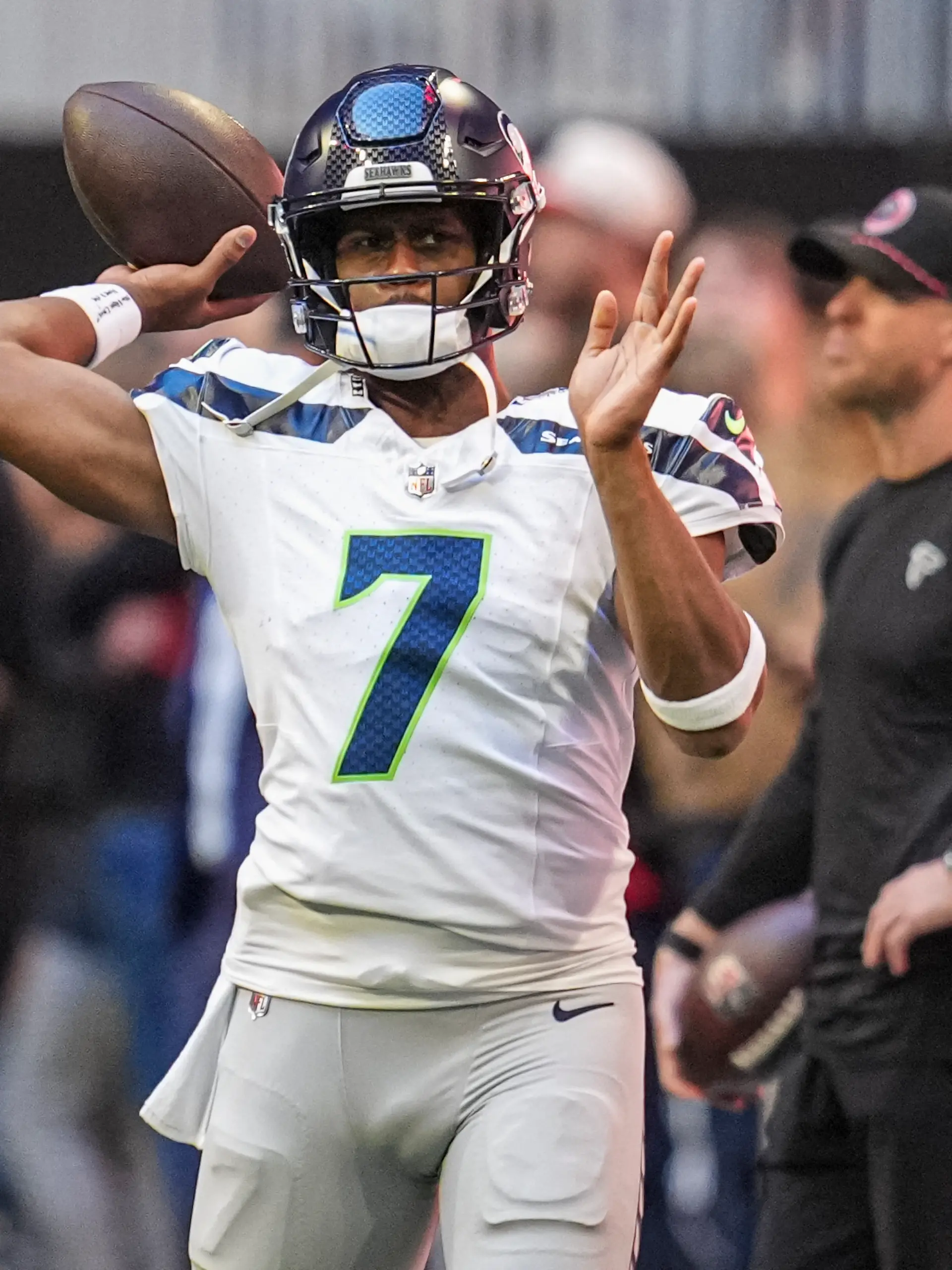 Bild zu: "Falcons bekommen von Seattle einen gewischt!"
