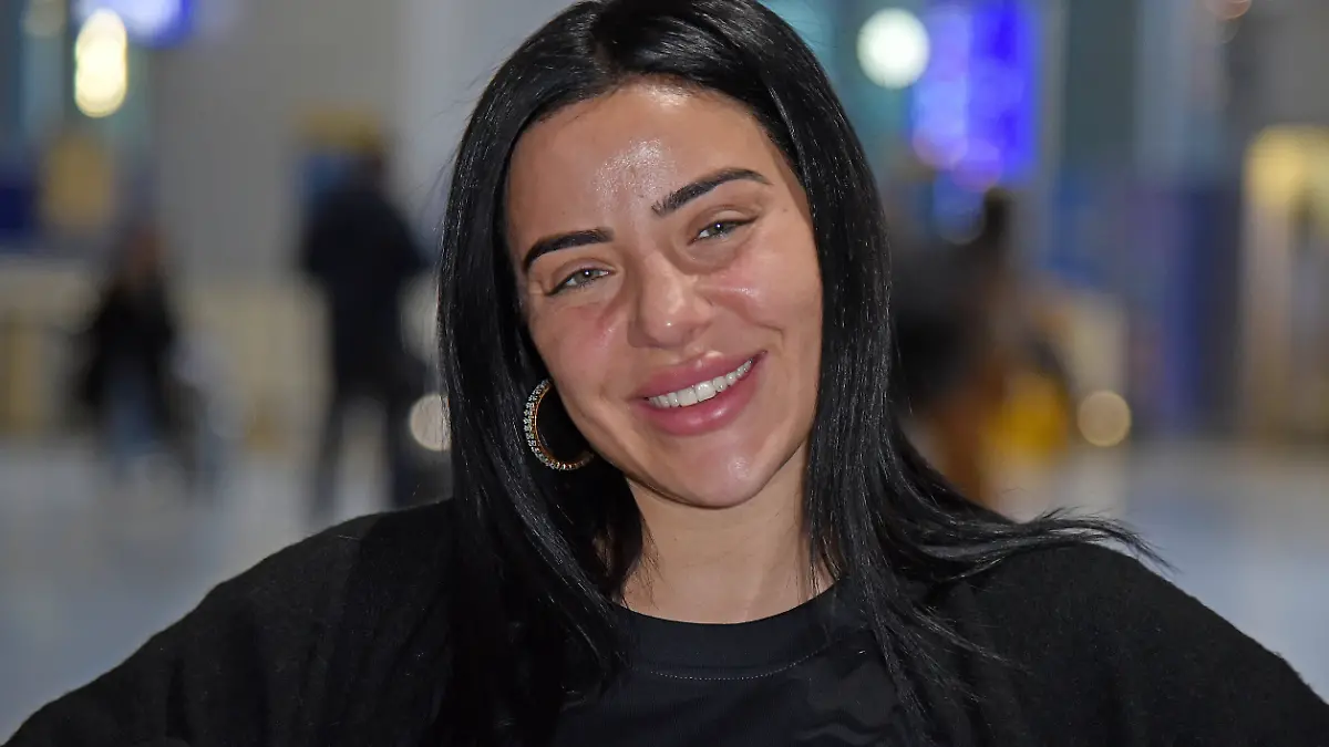 Leyla Lahouar vor dem Abflug nach Australien