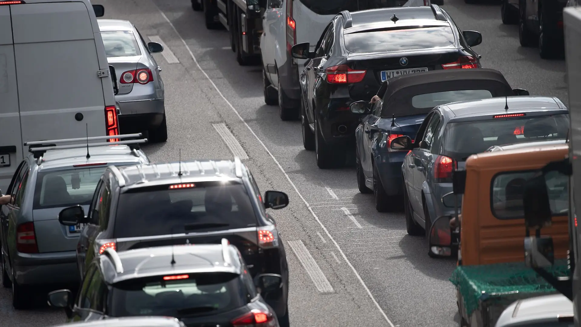Nach der Corona-Pandemie gibt es laut ADAC wieder mehr Verkehrsaufkommen. (Archivfoto)