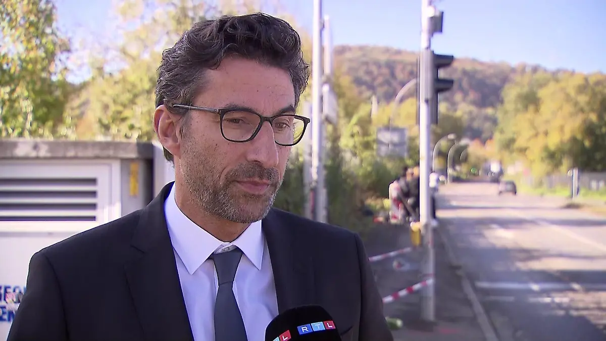 Oberbürgermeister Matthias Klopfer spricht über den schrecklichen Unfall in Esslingen.