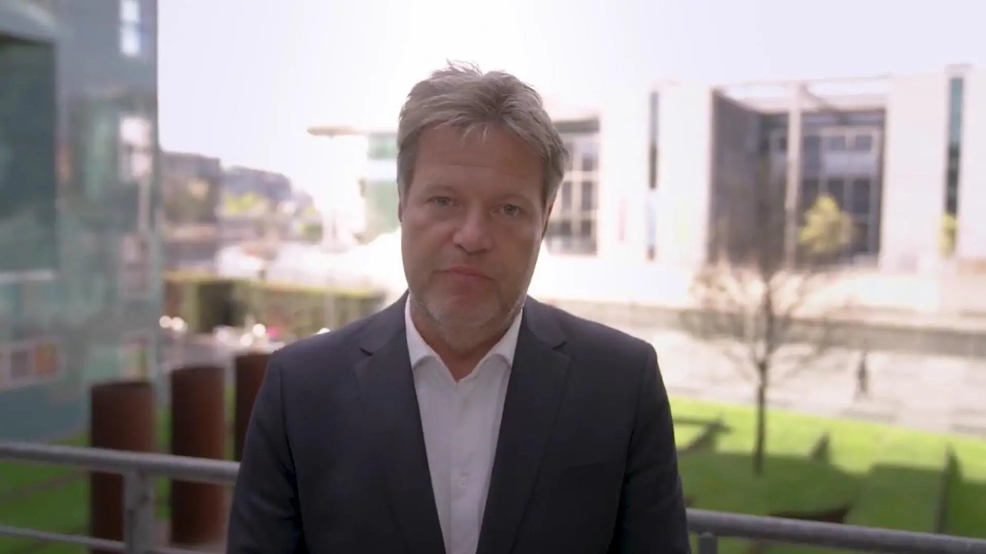 Bundeswirtschaftsminister Robert Habeck in Twitter-Video.
