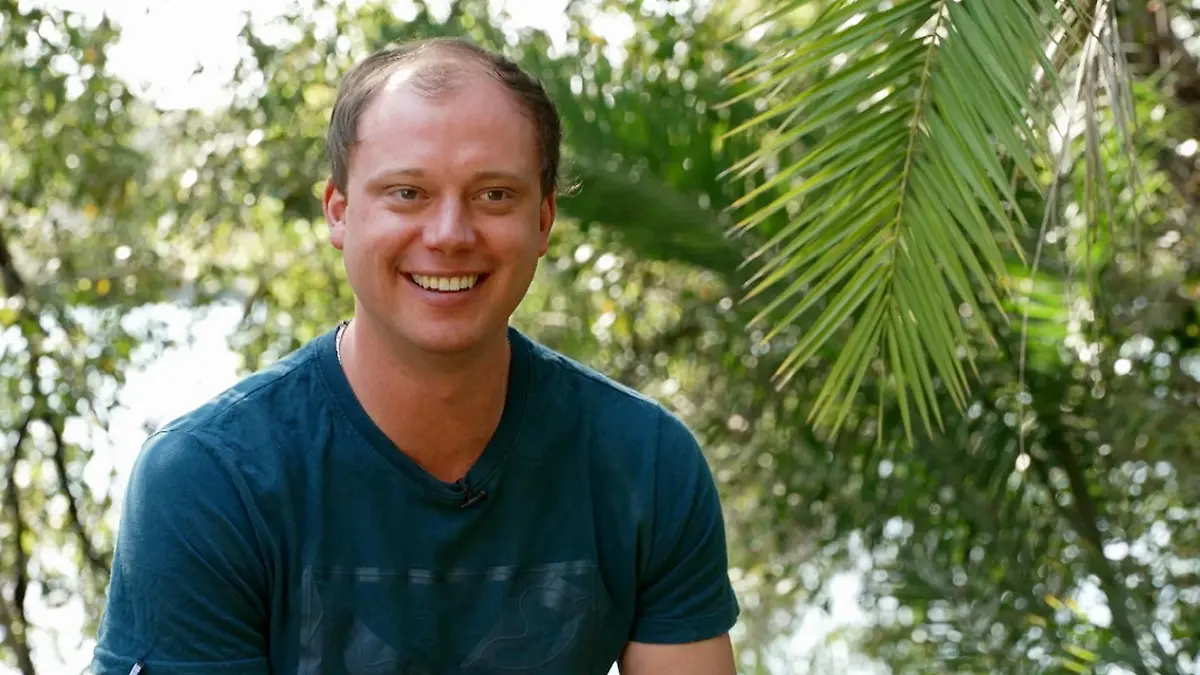 Björn (29) aus Namibia
+++ Die Verwendung des sendungsbezogenen Materials ist nur mit dem Hinweis und Verlinkung auf RTL+ gestattet. +++