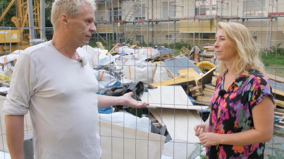 Schuttberge, Baugerüste, ein undichtes Dach – und keiner hilft!