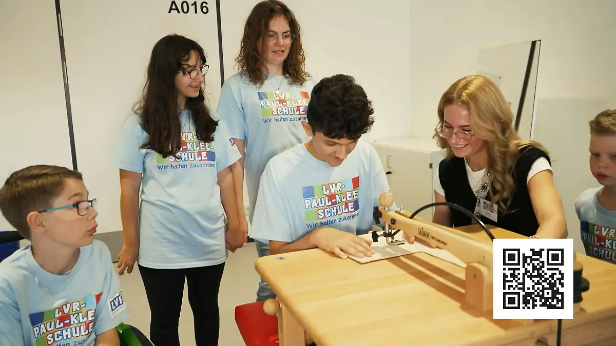 Nach Hochwasser: Paul-Klee-Schule neu eröffnet Update: "Die gute Minute"