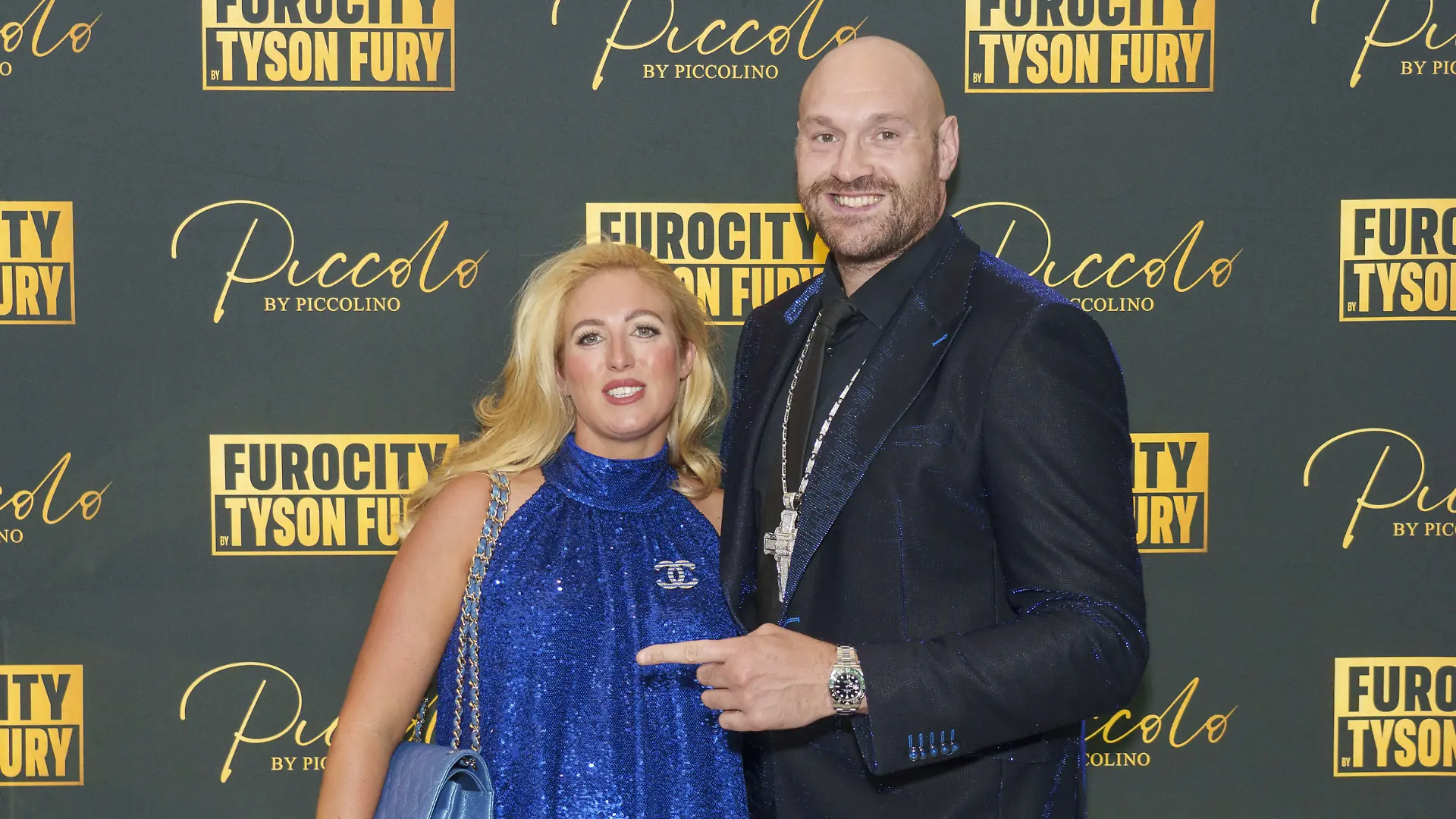 Tyson Fury und seine Frau Paris nehmen an einer von Tyson Fury veranstalteten Party im Piccolo in Manchester teil, um seinen neuen Energydrink Furocity Champion vorzustellen.