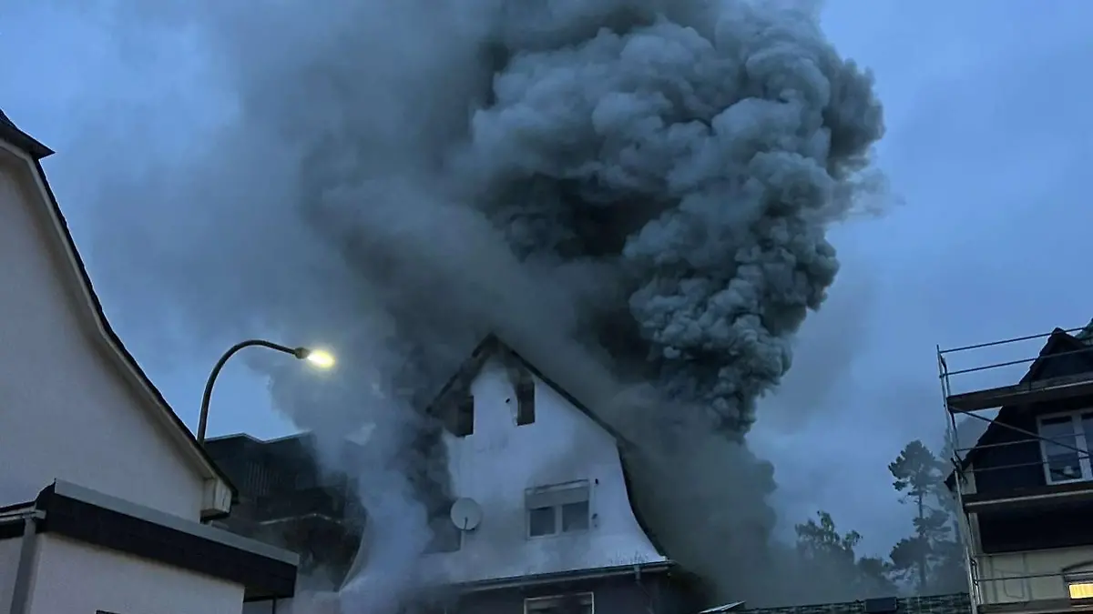 Der Brand breitete sich mit rasanter Geschwindigkeit aus