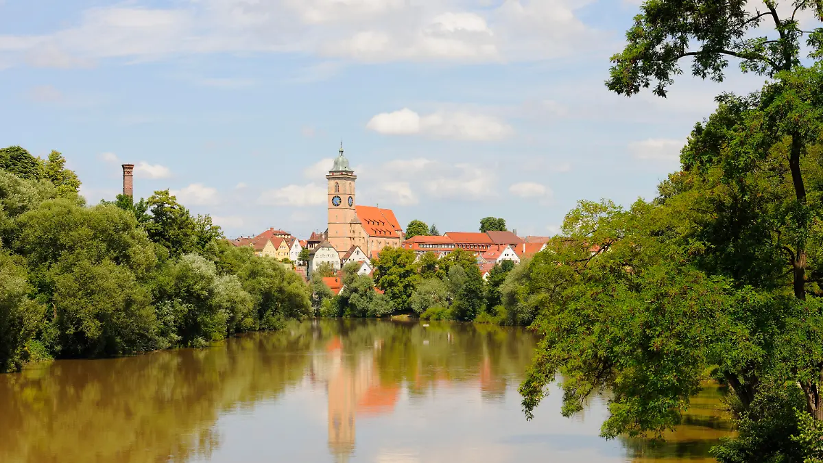 Stadtkirche Sankt Laurentius am Neckar, Nürtingen, Baden-Württemberg, Deutschland, Europa, ÖffentlicherGrund, Europa