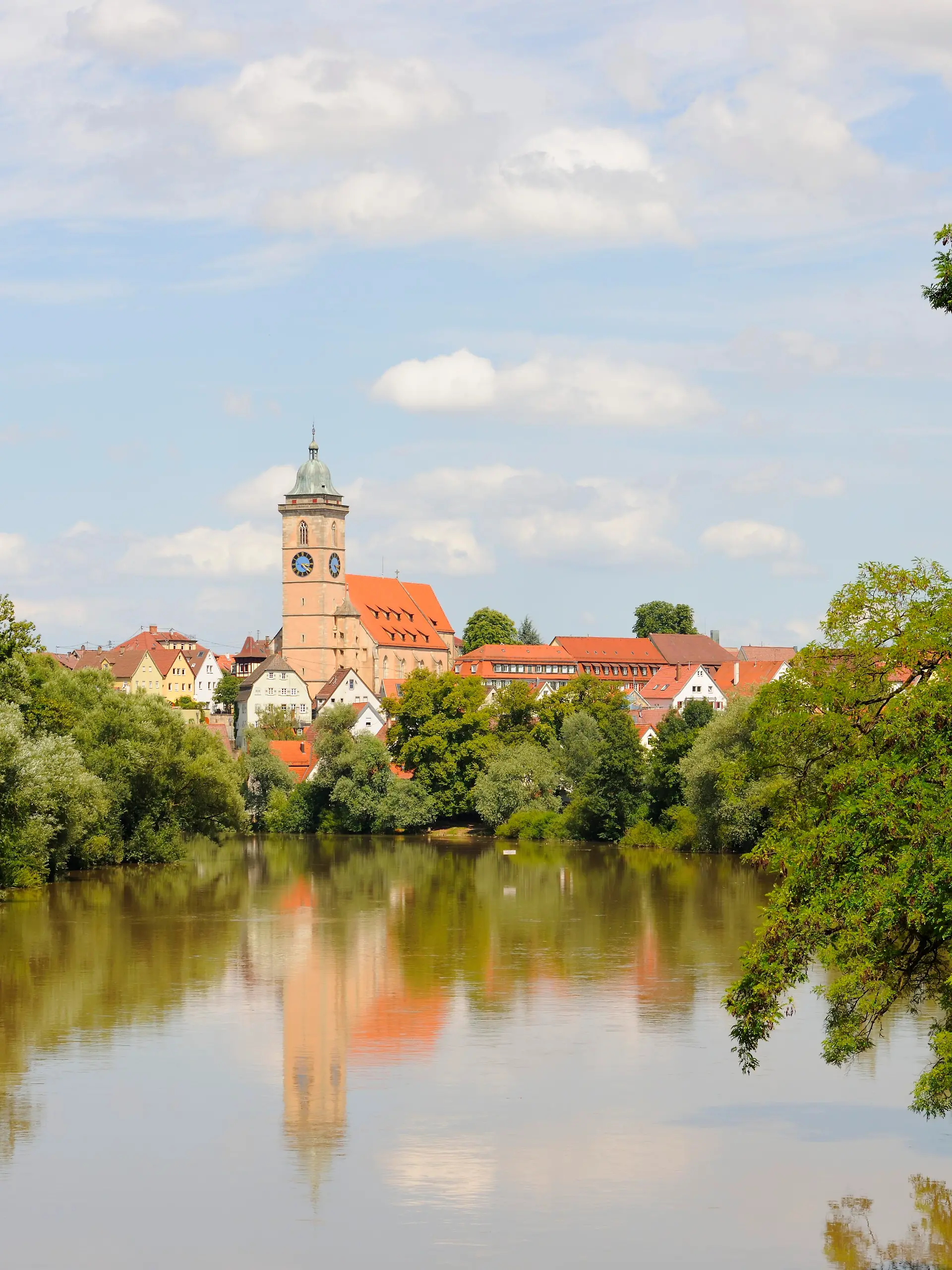Stadtkirche Sankt Laurentius am Neckar, Nürtingen, Baden-Württemberg, Deutschland, Europa, ÖffentlicherGrund, Europa