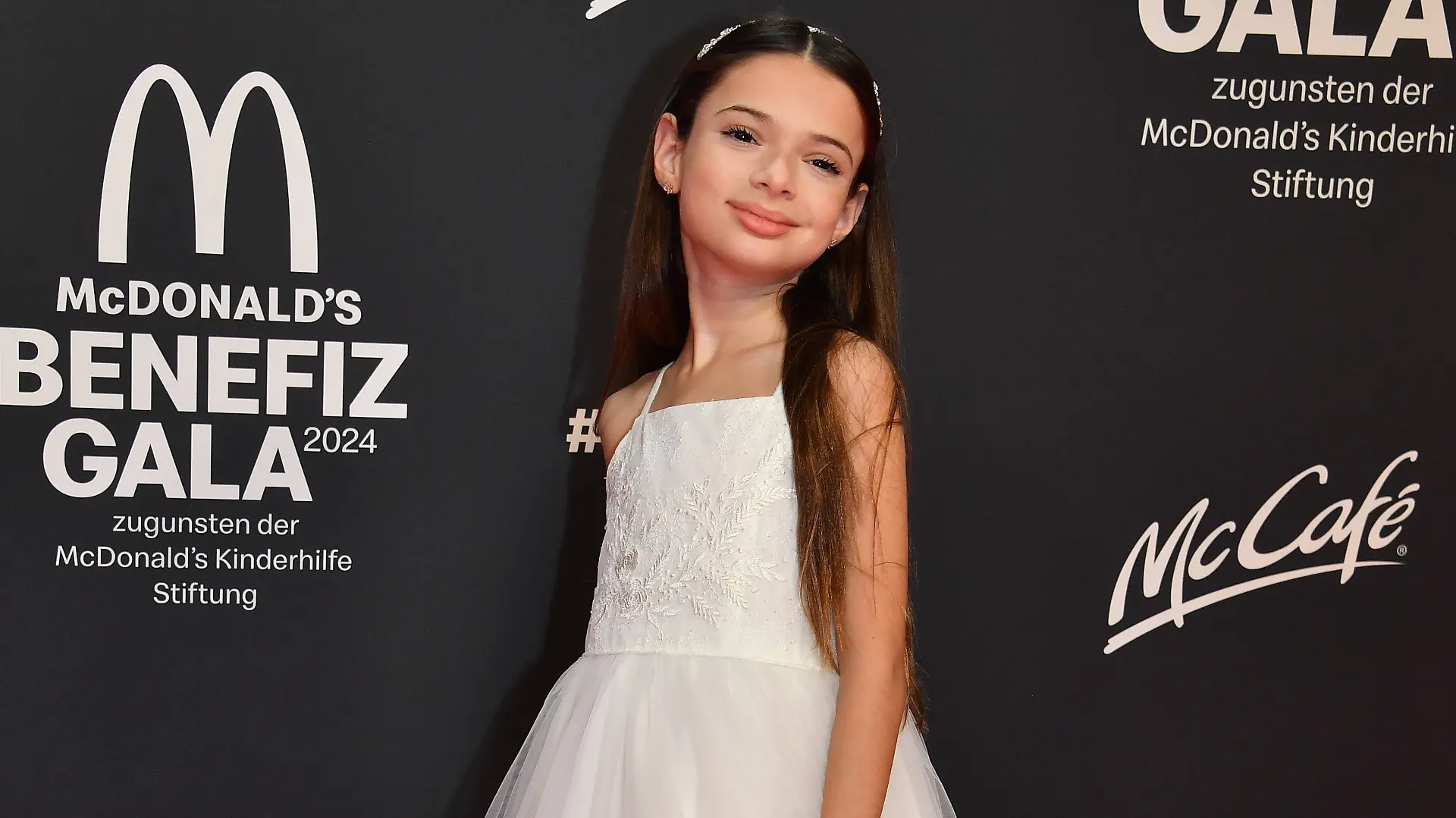Sophia Cordalis / 19. McDonaldÂ s Benefiz Gala zugunsten der McDonaldÂ s Kinderhilfe Stiftung / Eisbach Studios / München / 26. Oktober 2024 *** Sophia Cordalis 19 McDonalds Benefit Gala in favor of the McDonalds Childrens Aid Foundation Eisbach Studios Munich 26 October 2024