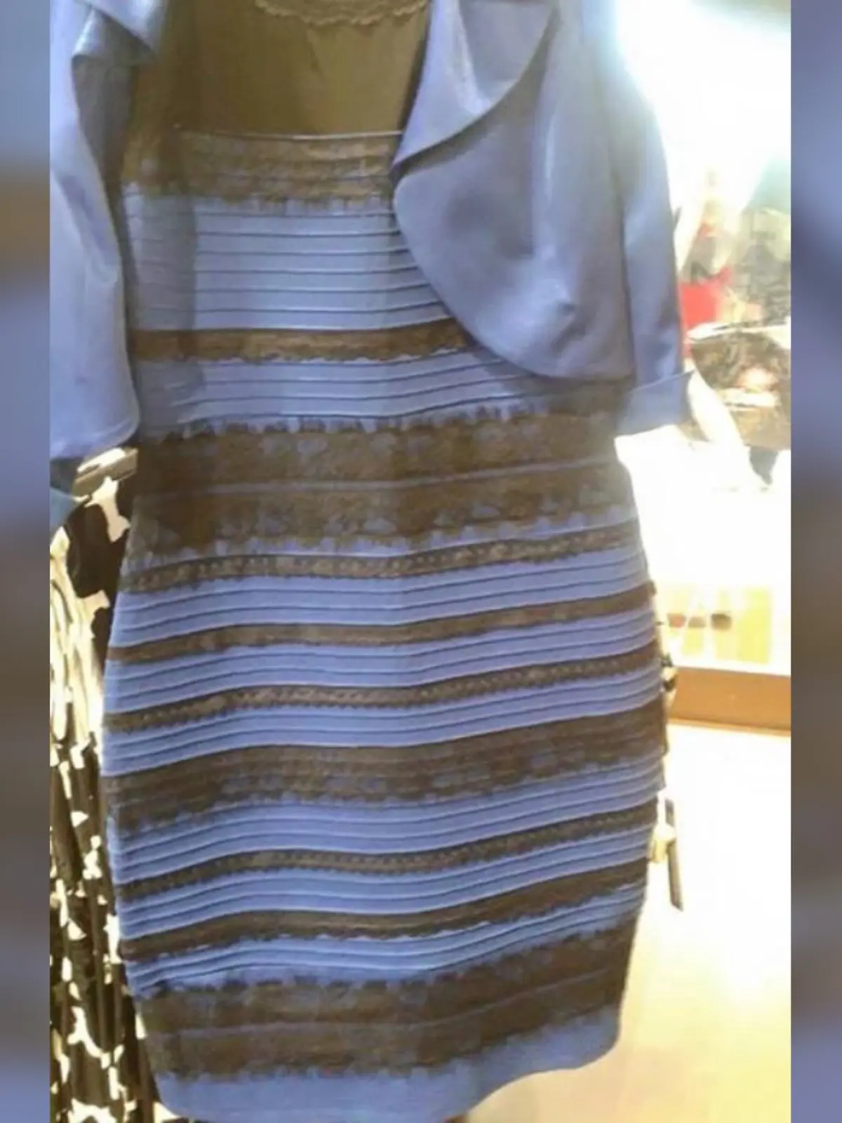 „The Dress” aus dem Internet, das schon 2015 für viel Wirbel sorgte.