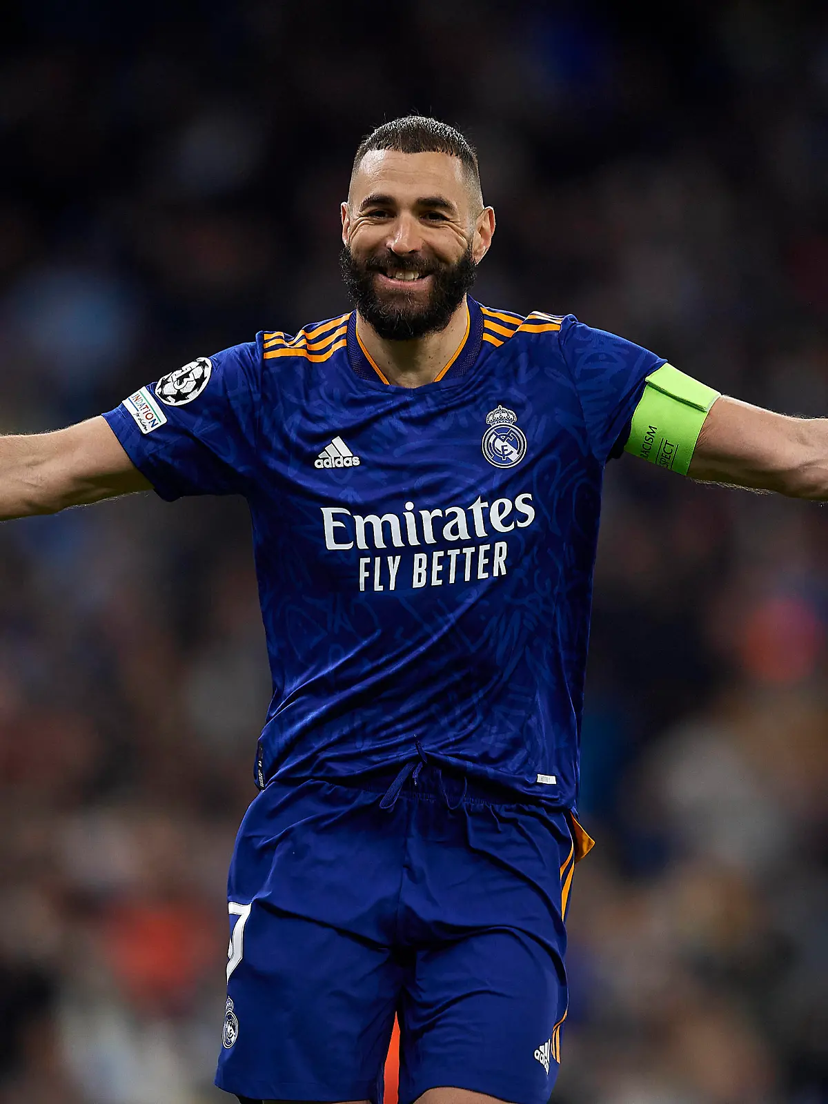  Manchester City v Real Madrid Semi Final Leg One - UEFA Champions League Karim Benzema of Real Madrid celebrates after scoring his sides second goal during the UEFA Champions League Semi Final Leg One match between Manchester City and Real Madrid at City of Manchester Stadium on April 26, 2022 in Manchester, United Kingdom. Manchester England United Kingdom PUBLICATIONxNOTxINxFRA Copyright: xJosexBretonx originalFilename:breton-manchest220426_npJ3K.jpg