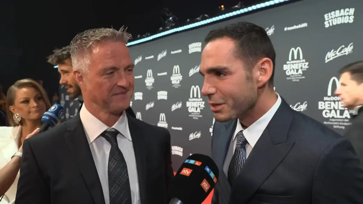Teppichpremiere für Ralf Schumacher und seinen Freund 