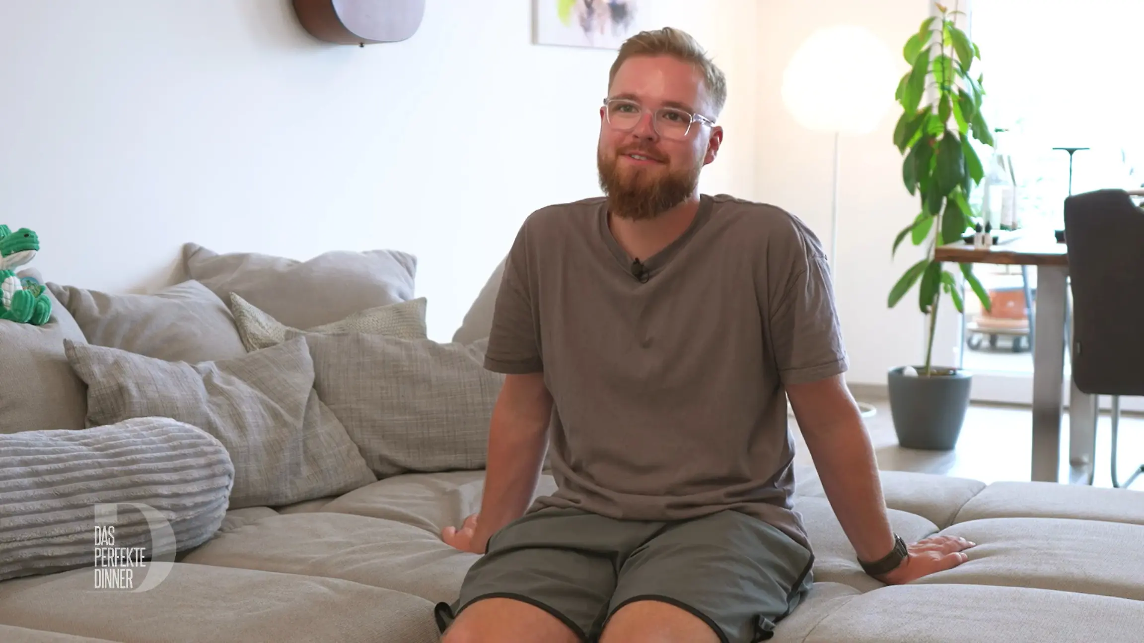 Julian ist bereit für die Herausforderung Plus Überraschung