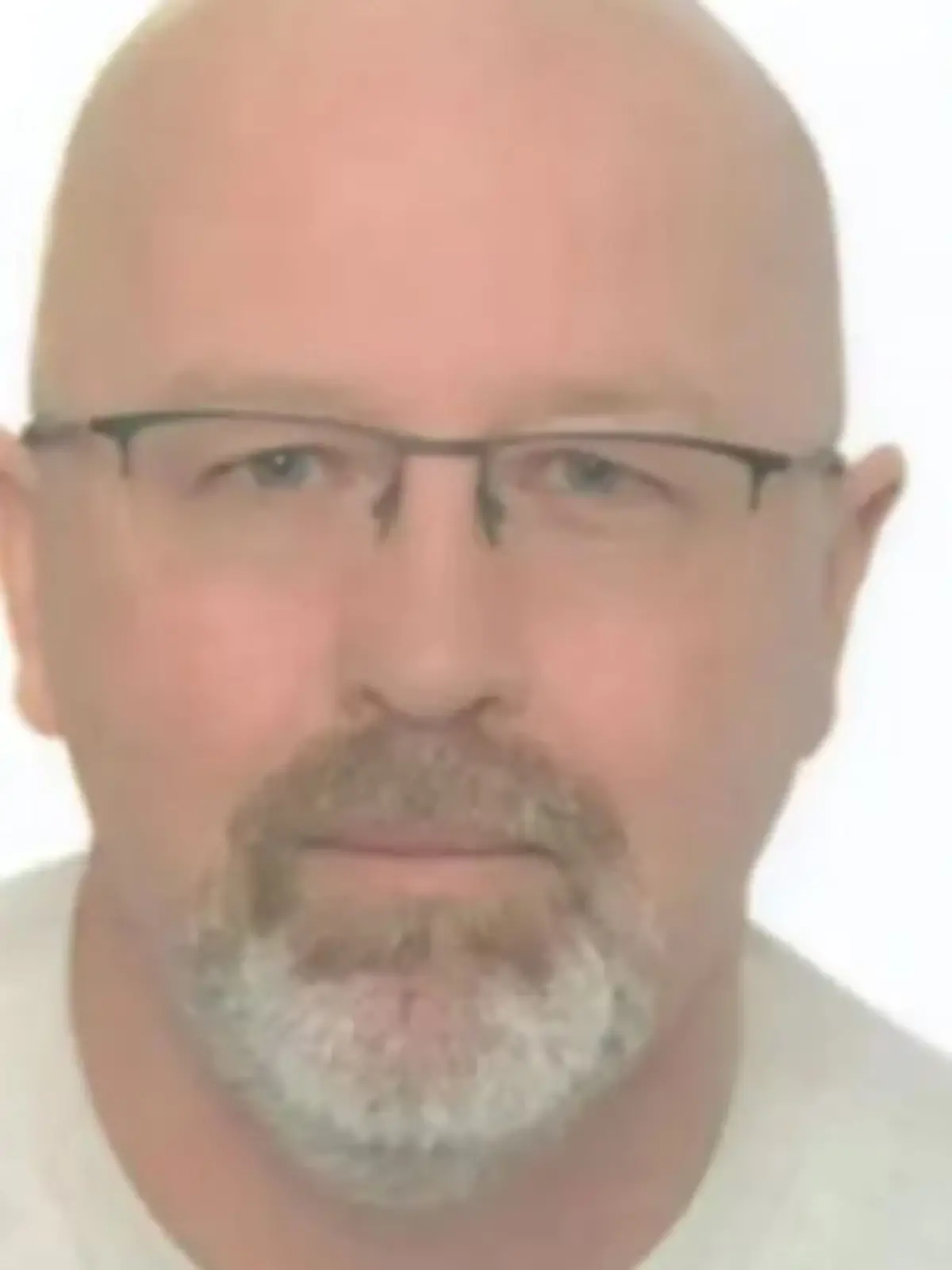 Die Polizei sucht mit internationalem Haftbefehl nach Roland Drexler (56).
