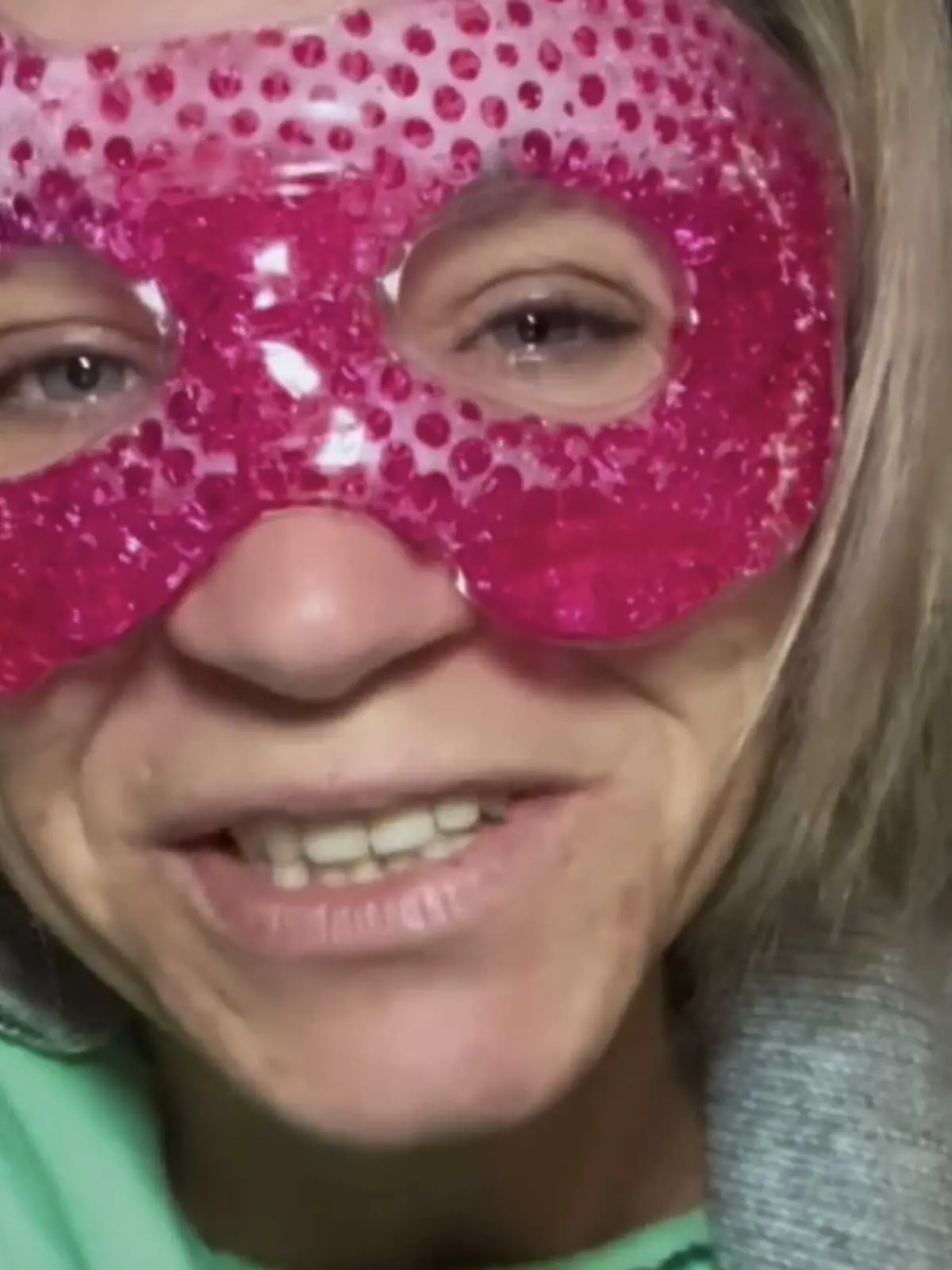 Bild zu: "Trotz Migräne-Attacke! Annika gibt Vollgas für ihren „Heinzi” und die Kids"