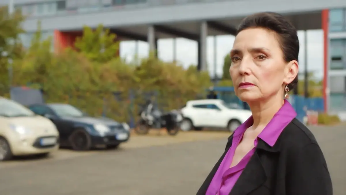 AWZ am 13.11.24 im TV: Was macht Simone mit ihrem Wissen um Justus' Affäre?