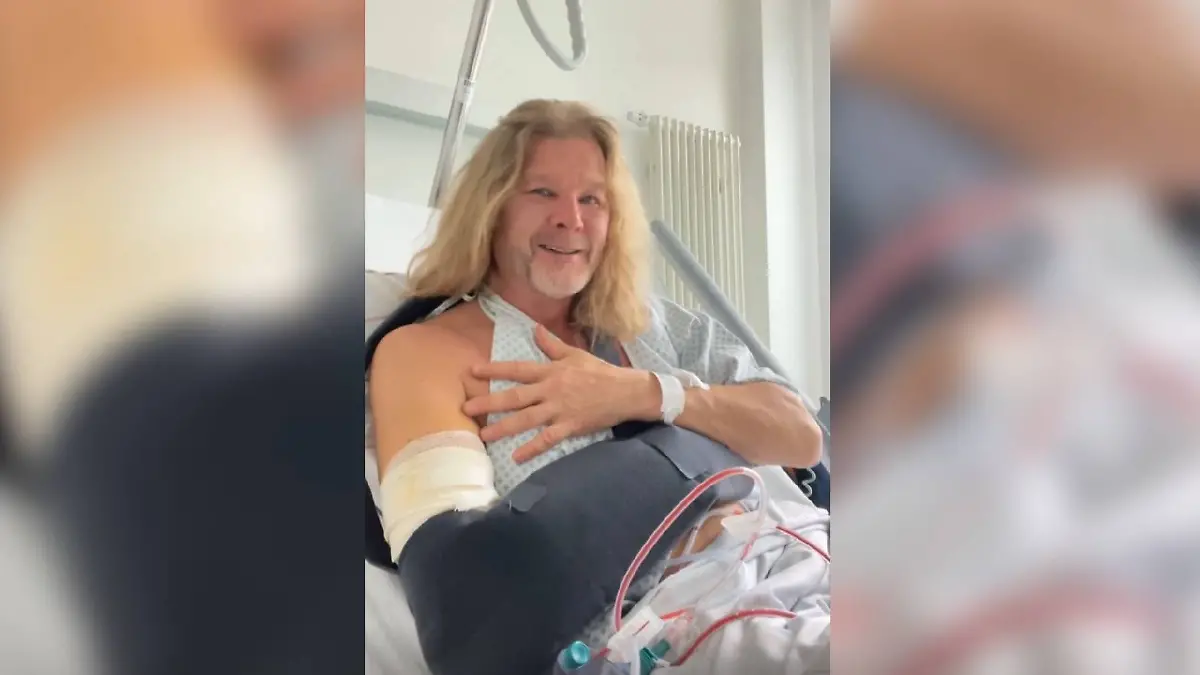 Stefan Kleiser nach seiner Arm-OP.