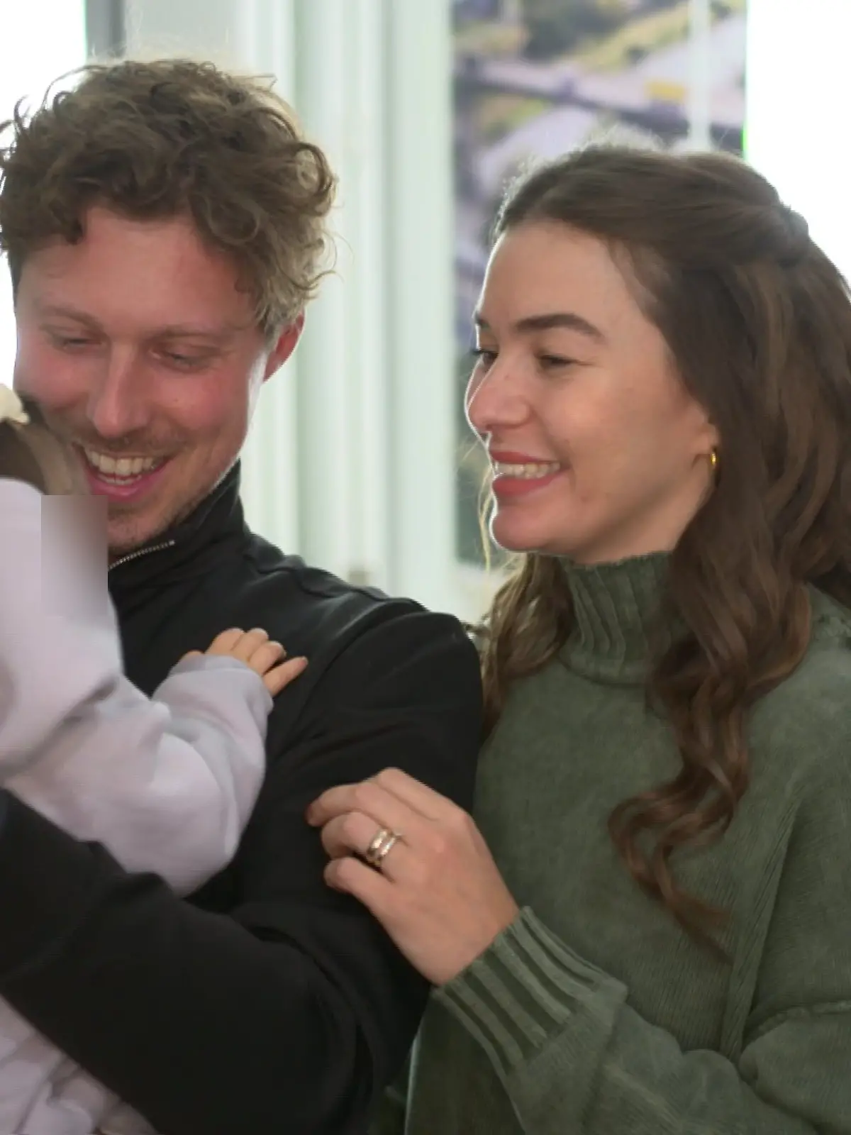„Let’s Dance”-Stars Valentin und Renata Lusin mit Baby Stella