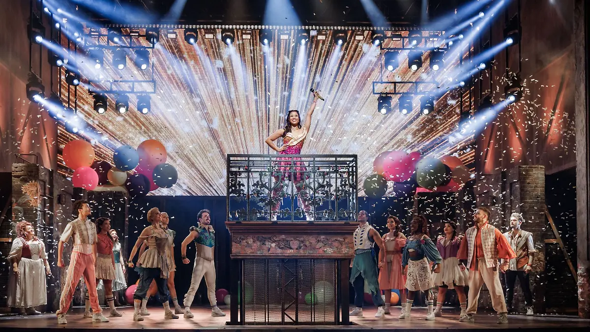 Das Musical „& Julia” erzählt die Geschichte, wie Julia die Welt ohne Romeo erkundet
