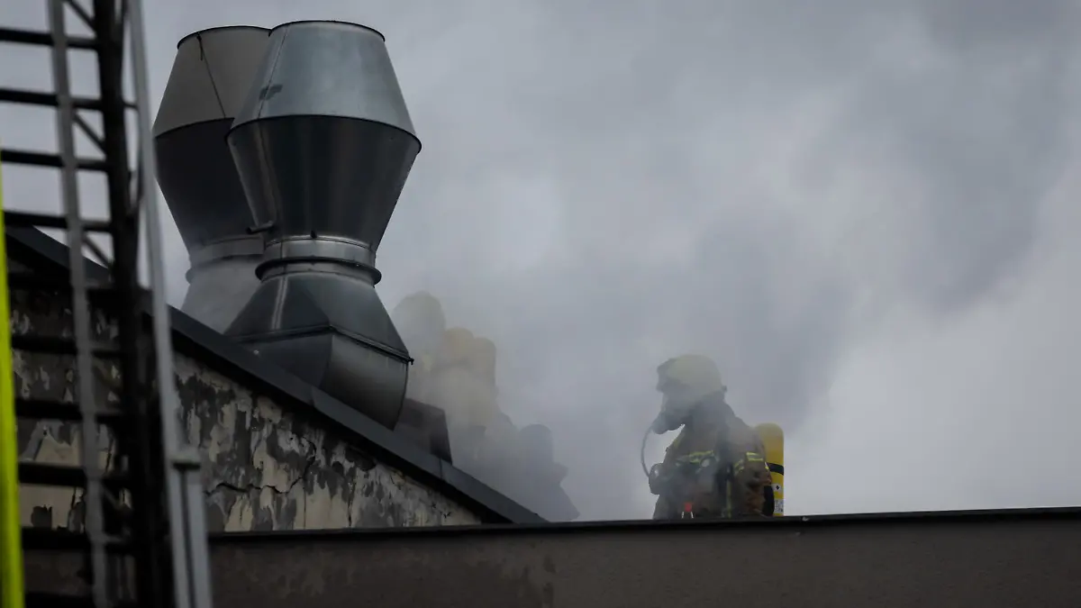 epi_223353533_DPA BF_dpa 5FB2BE0024BD1276.jpg_Brand in Wohngebäude.jpg