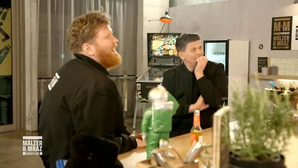 Tim Mälzer sieht seine Felle schwimmen Holt sich Lukas Mraz den Sieg?