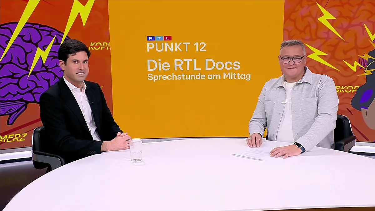 Dr. Carl Göbel (links) im Gespräch mit Punkt 12 Moderator Bernd Fuchs.