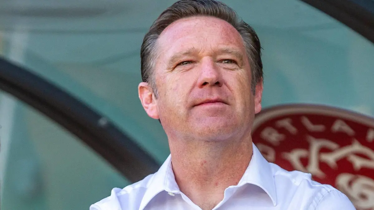 PORTLAND, OR - JULY 24: Houston Dash head coach James Clarkson moments before the Portland Thorns 5-0 rout over the Houston Dash at Providence Park on July 24, 2019, in Portland, OR (Photo by Diego Diaz/Icon Sportswire). SOCCER: JUL 24 NWSL - Houston Dash at Portland Thorns FC PUBLICATIONxINxGERxSUIxAUTxHUNxRUSxSWExNORxDENxONLY Icon201907242