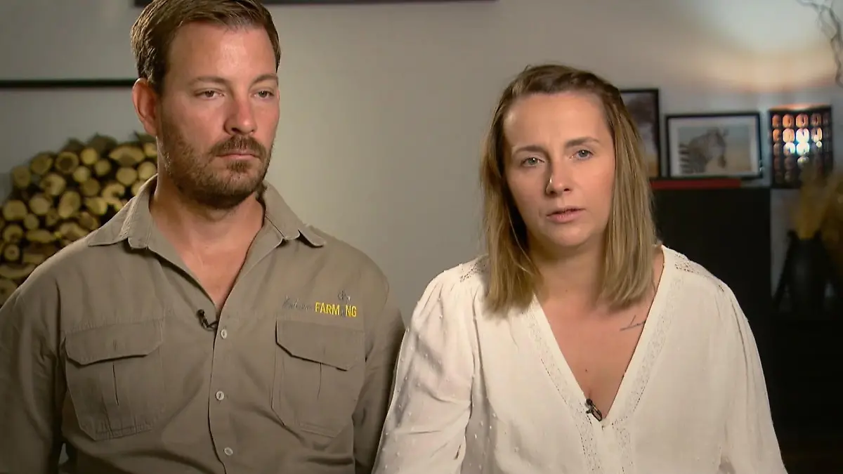 Gerald und Anna Heiser plagen existentielle Ängste. Ihre Farm in Namibia steht offenbar kurz vor dem Aus.