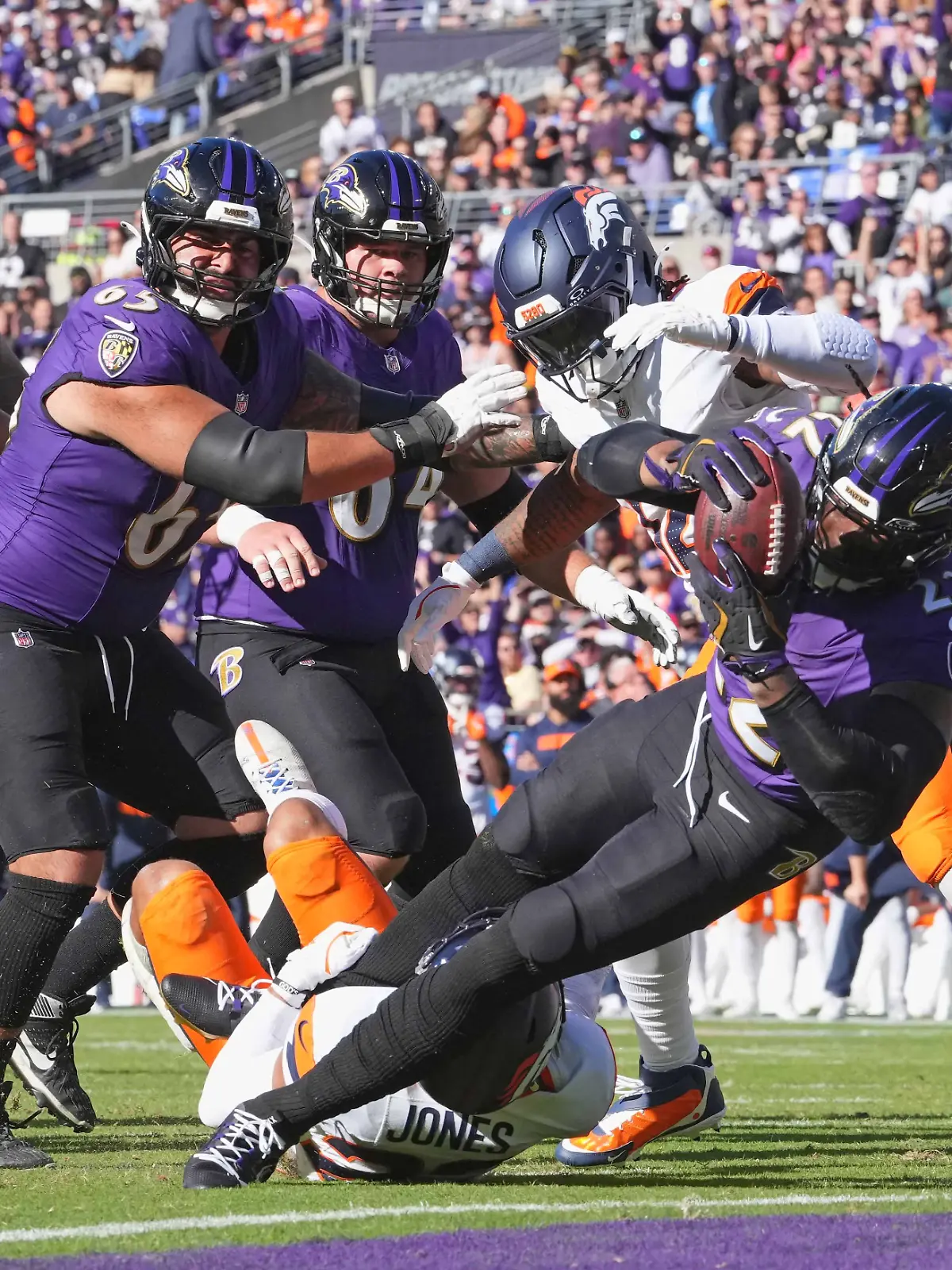 Bild zu: "Baltimore Ravens zerlegen die Denver Broncos"