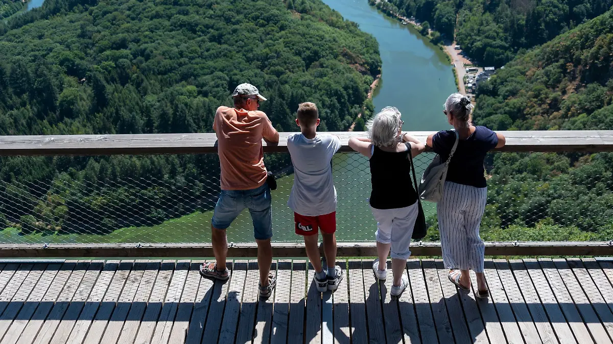 Die Lebenszufriedenheit der Menschen im Saarland ist laut einer Umfrage gestiegen. (Archivbild)